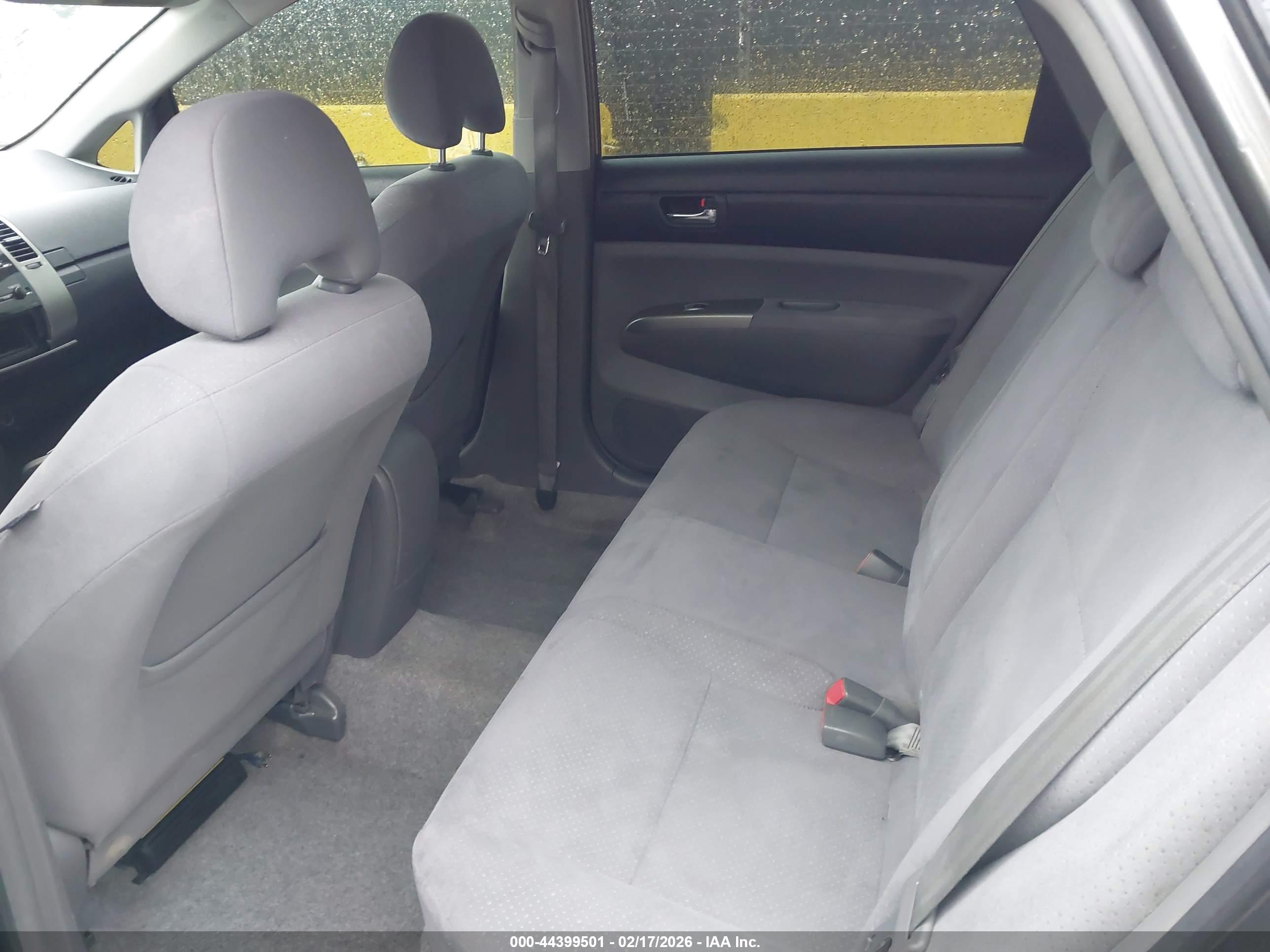 TOYOTA PRIUS image 8