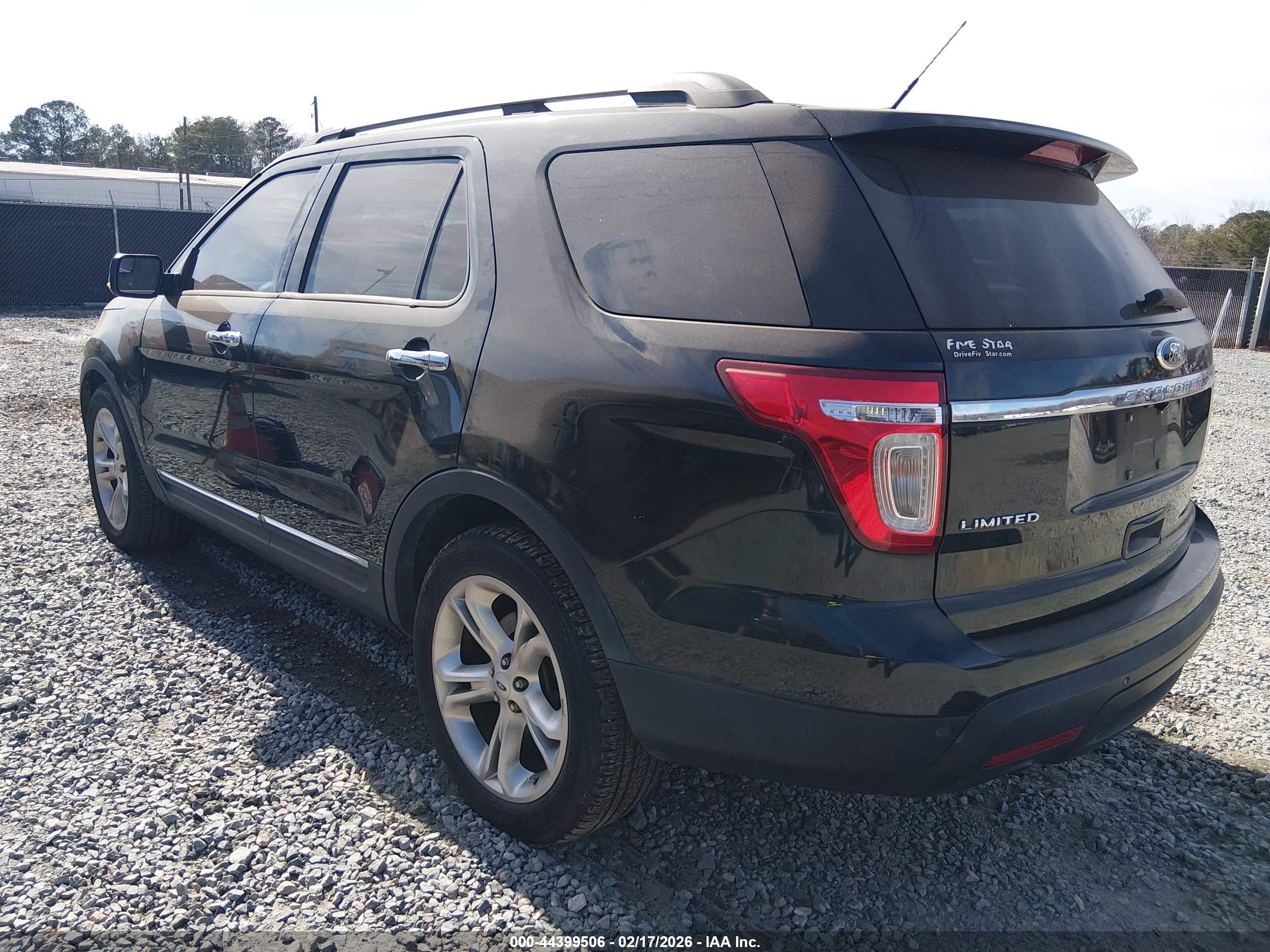 FORD EXPLORER image 3