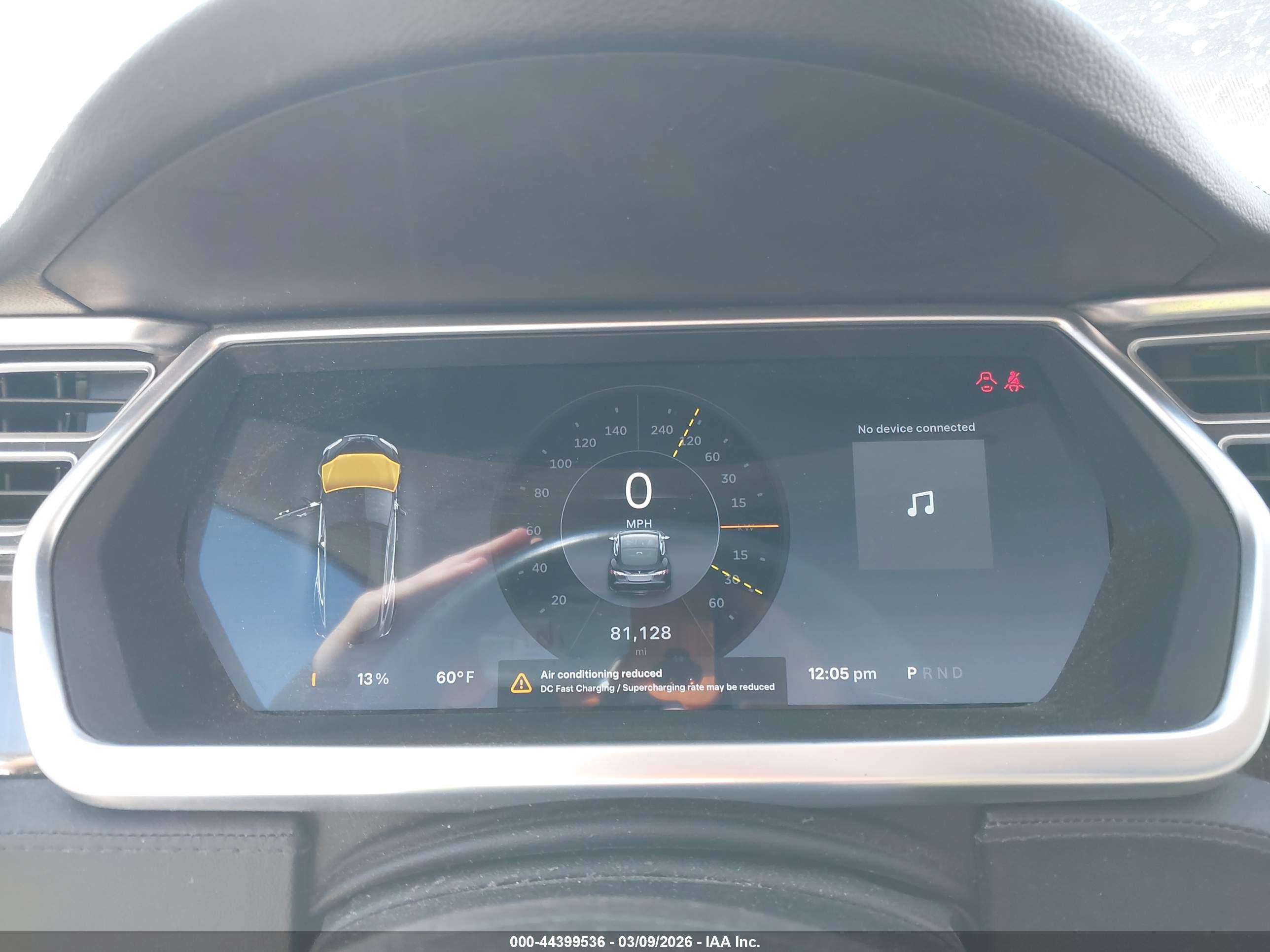 TESLA MODEL image 7
