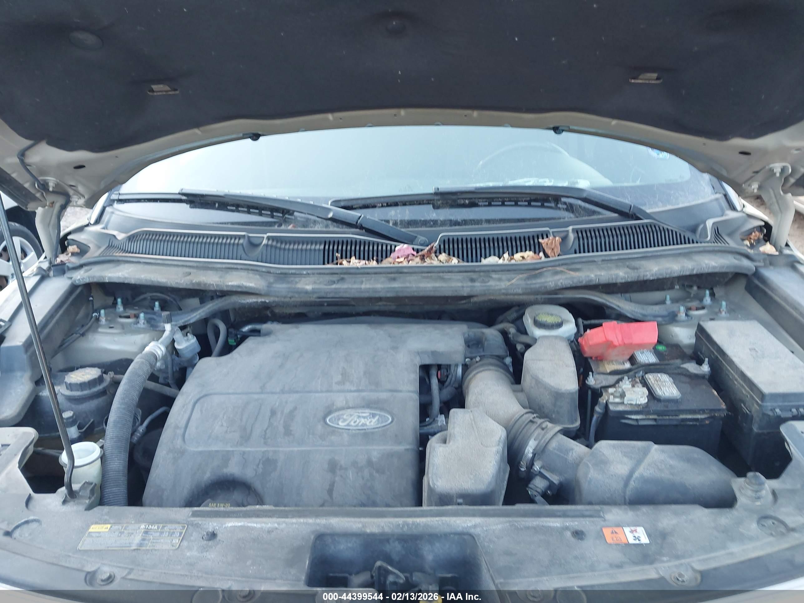 FORD EXPLORER image 10