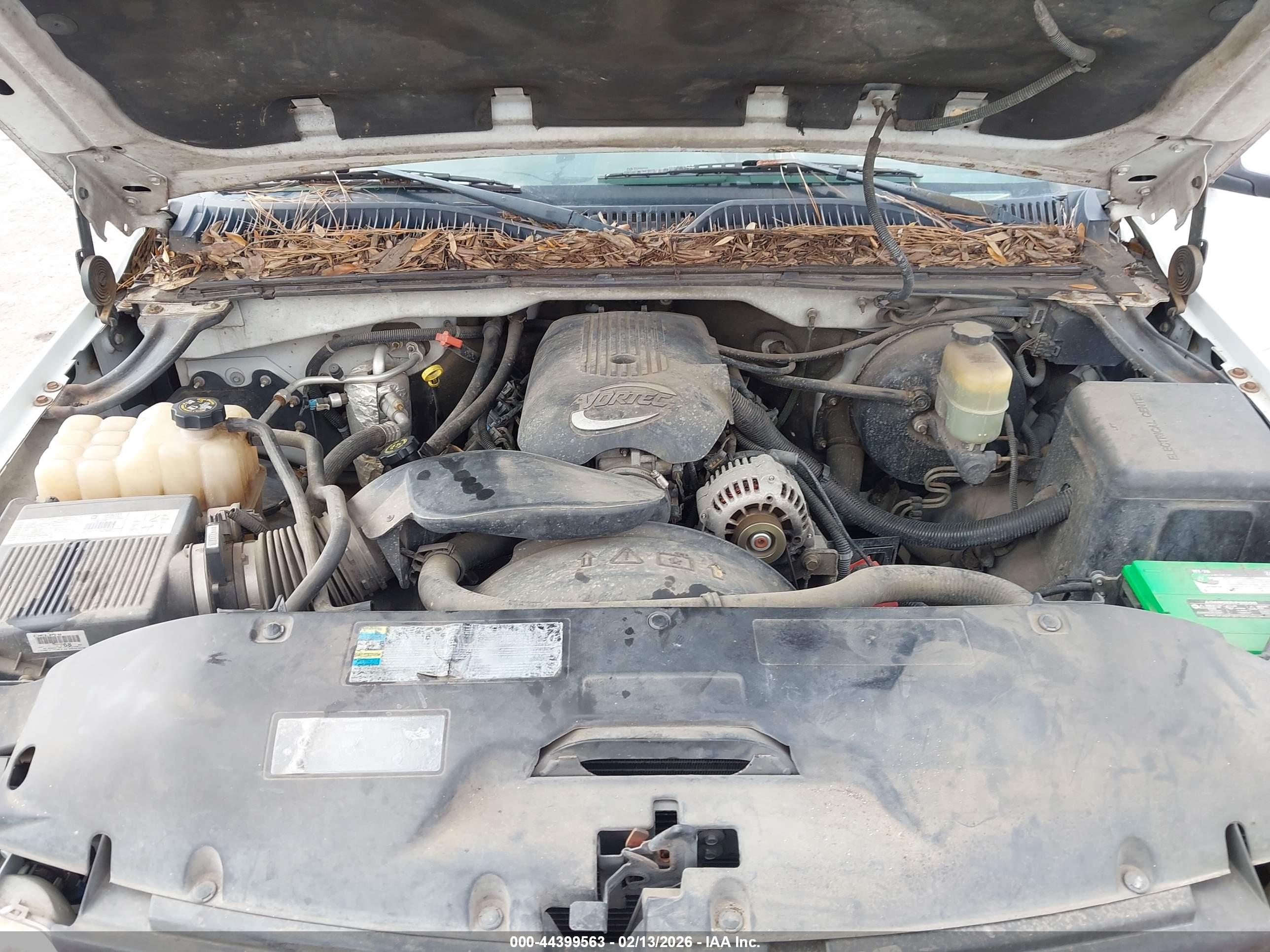 CHEVROLET SILVERADO image 10