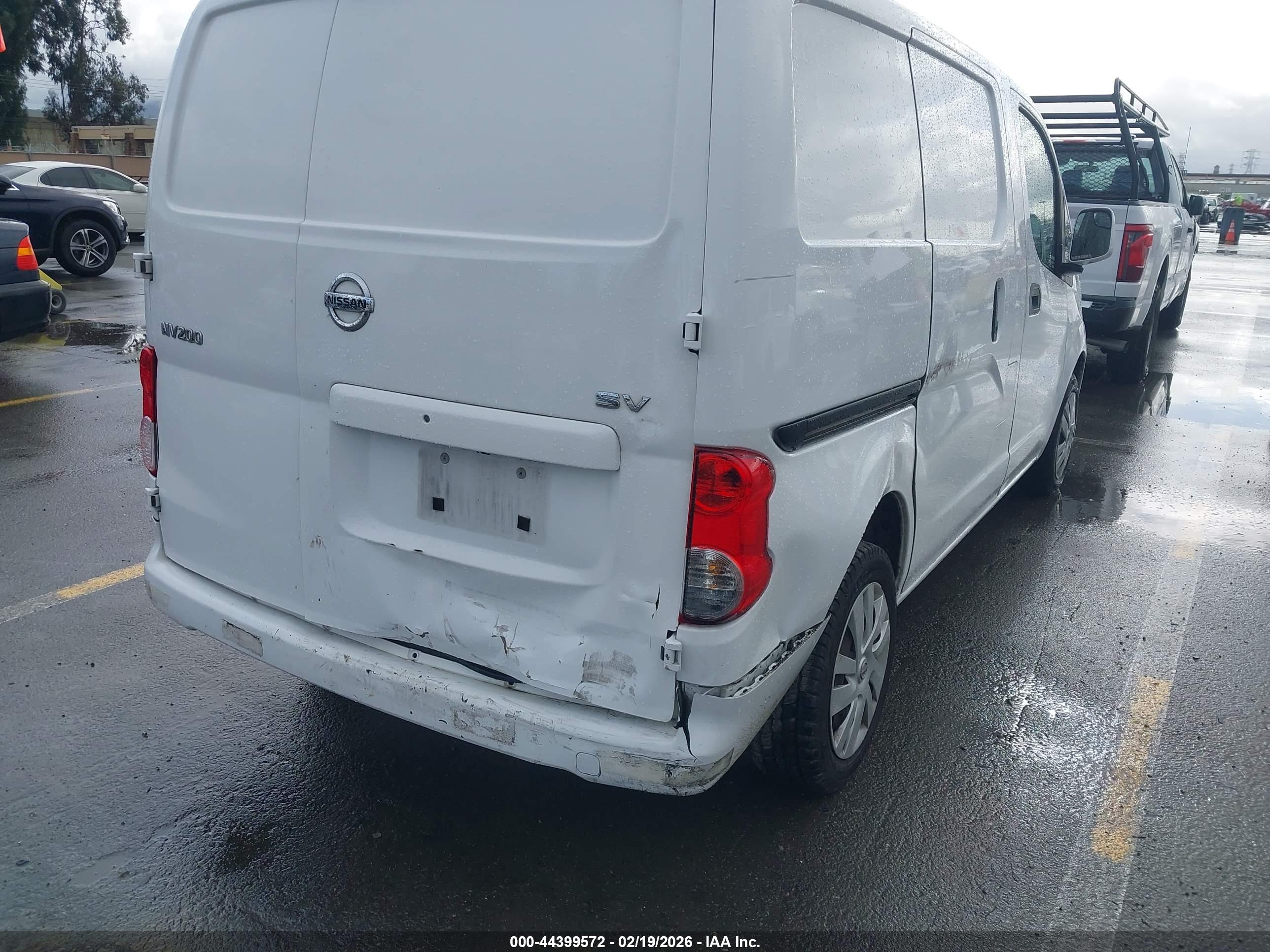 NISSAN NV200 image 6
