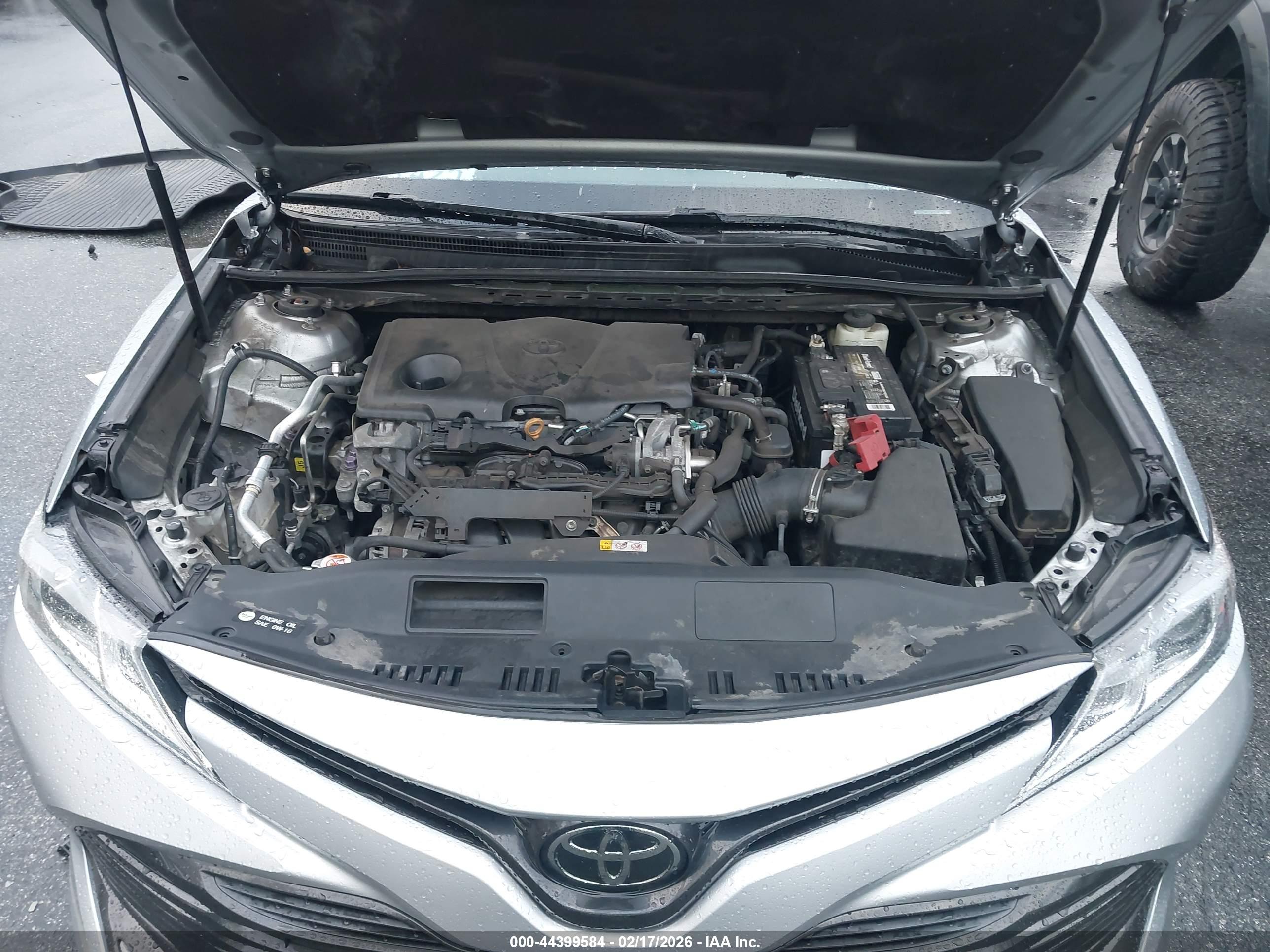 TOYOTA CAMRY image 10