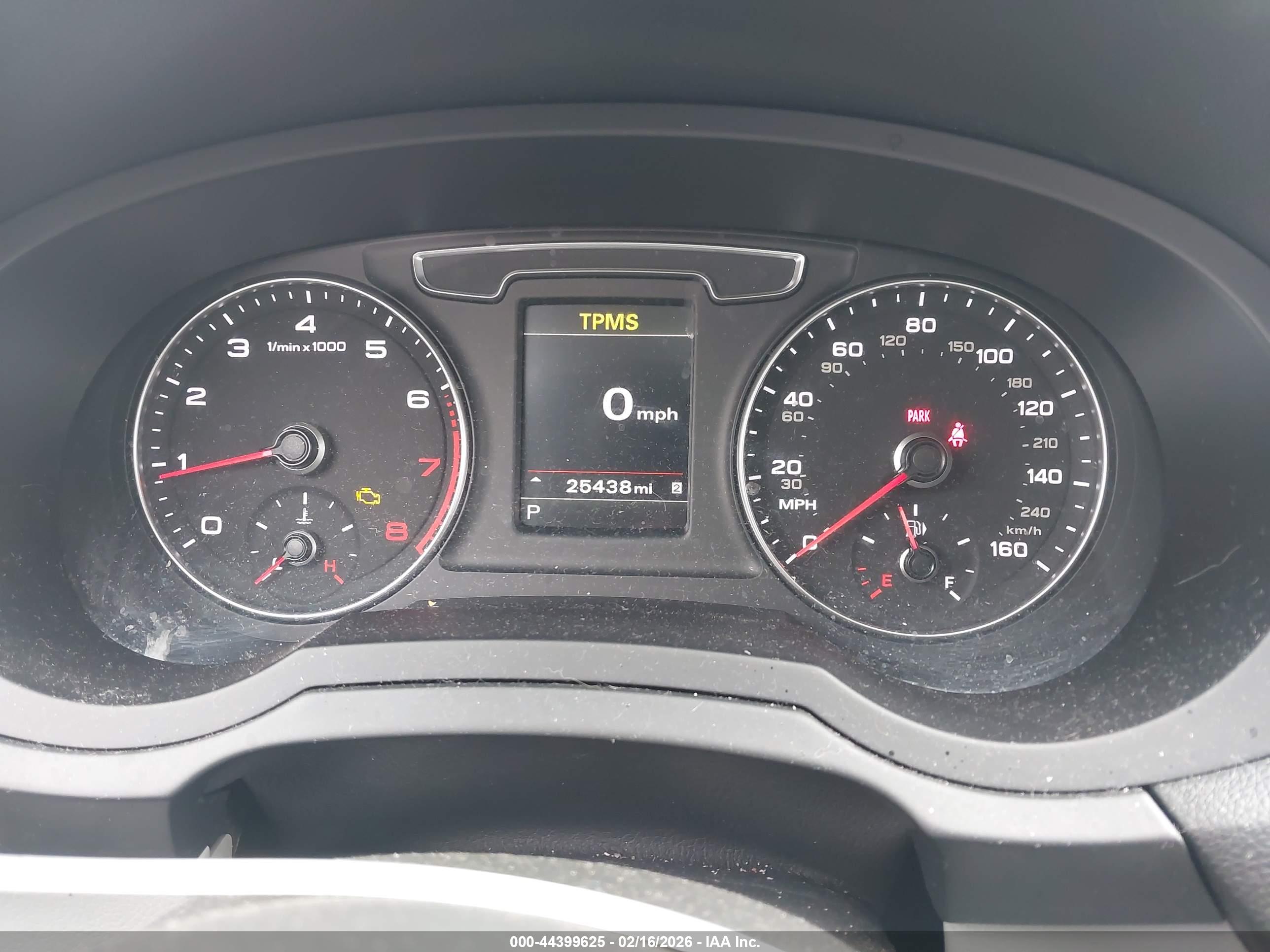 AUDI Q3 image 7