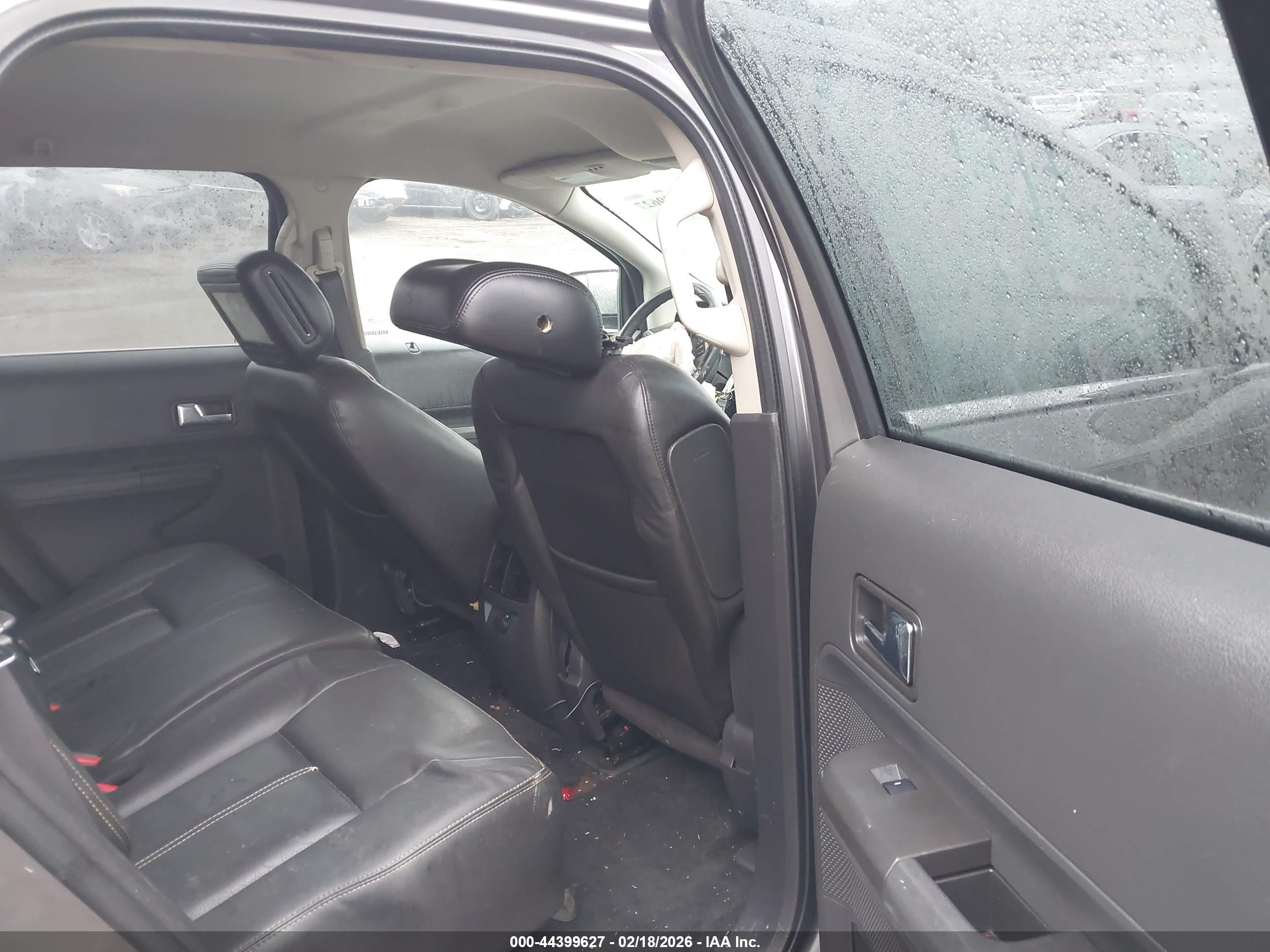 FORD EDGE image 8