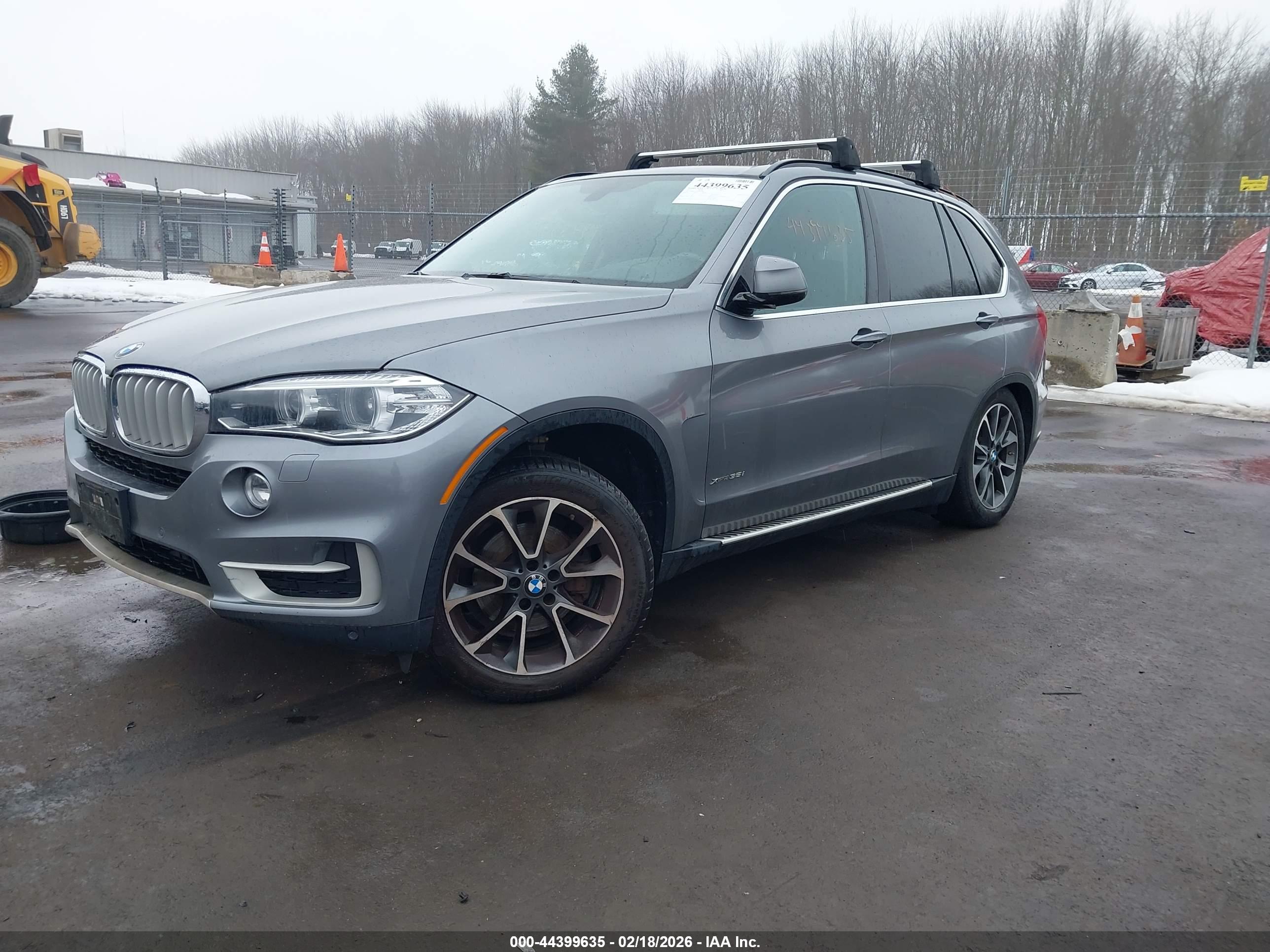 BMW X5 image 2