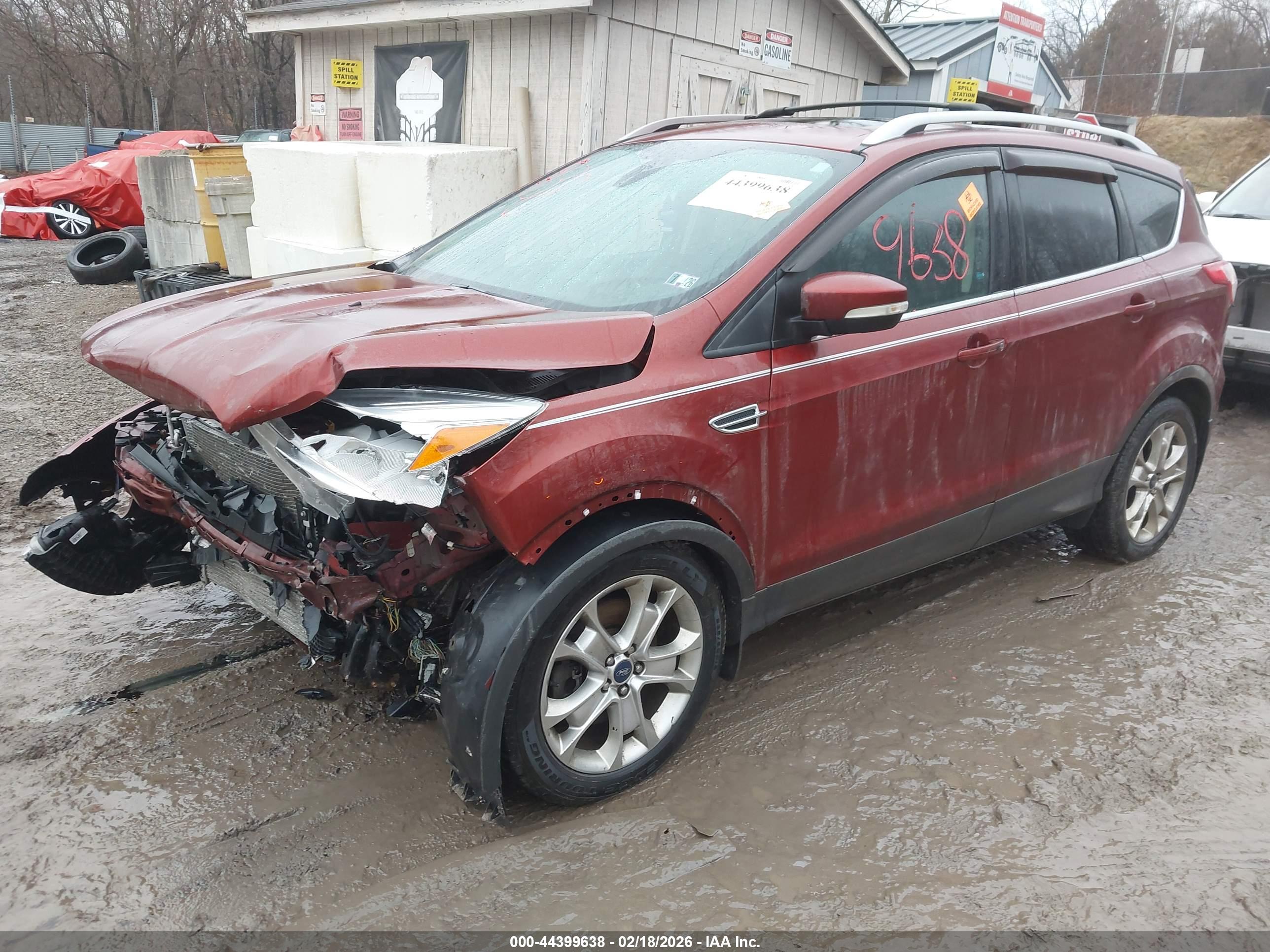 FORD ESCAPE image 2