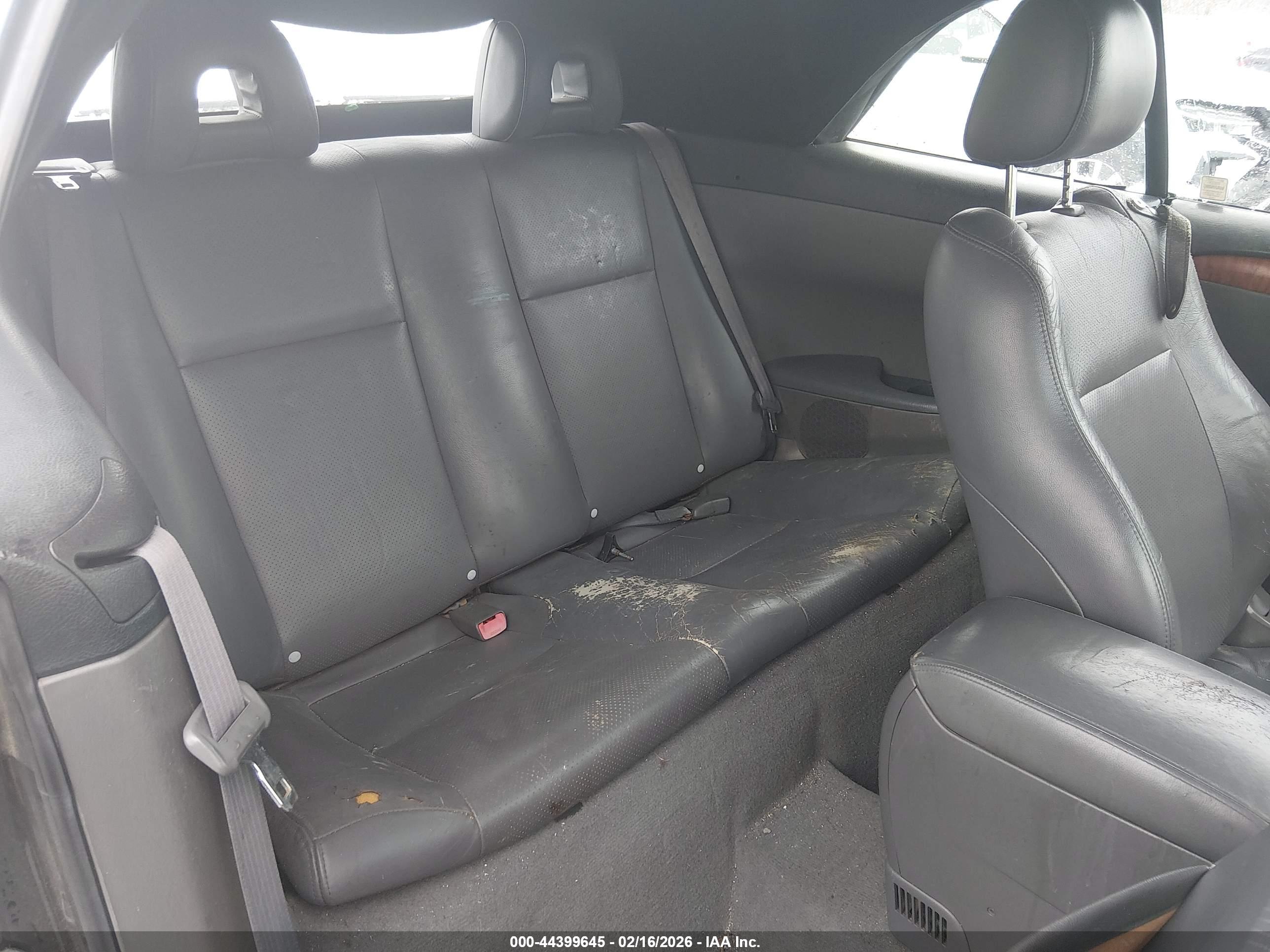 TOYOTA CAMRY image 8