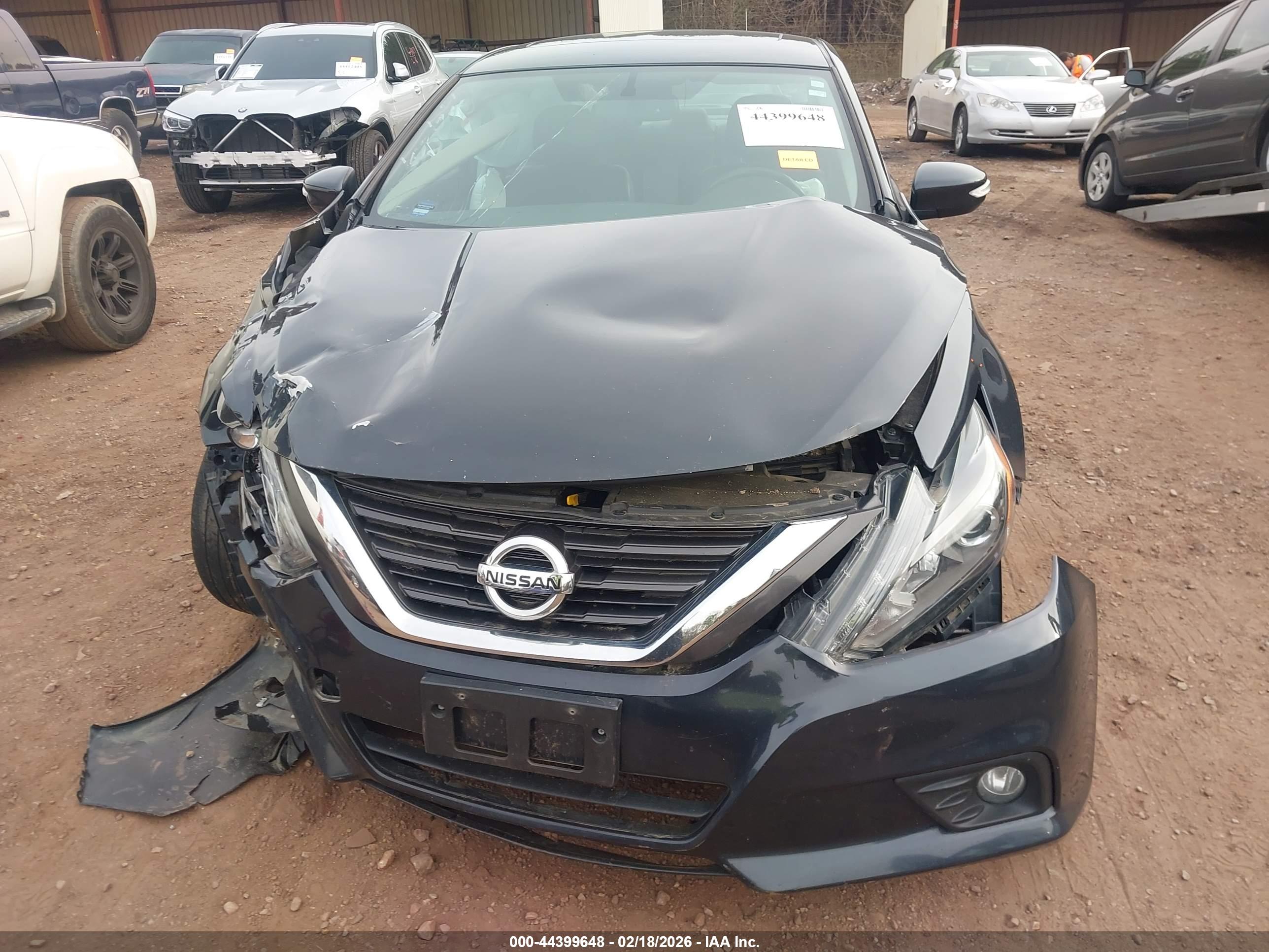 NISSAN ALTIMA image 6
