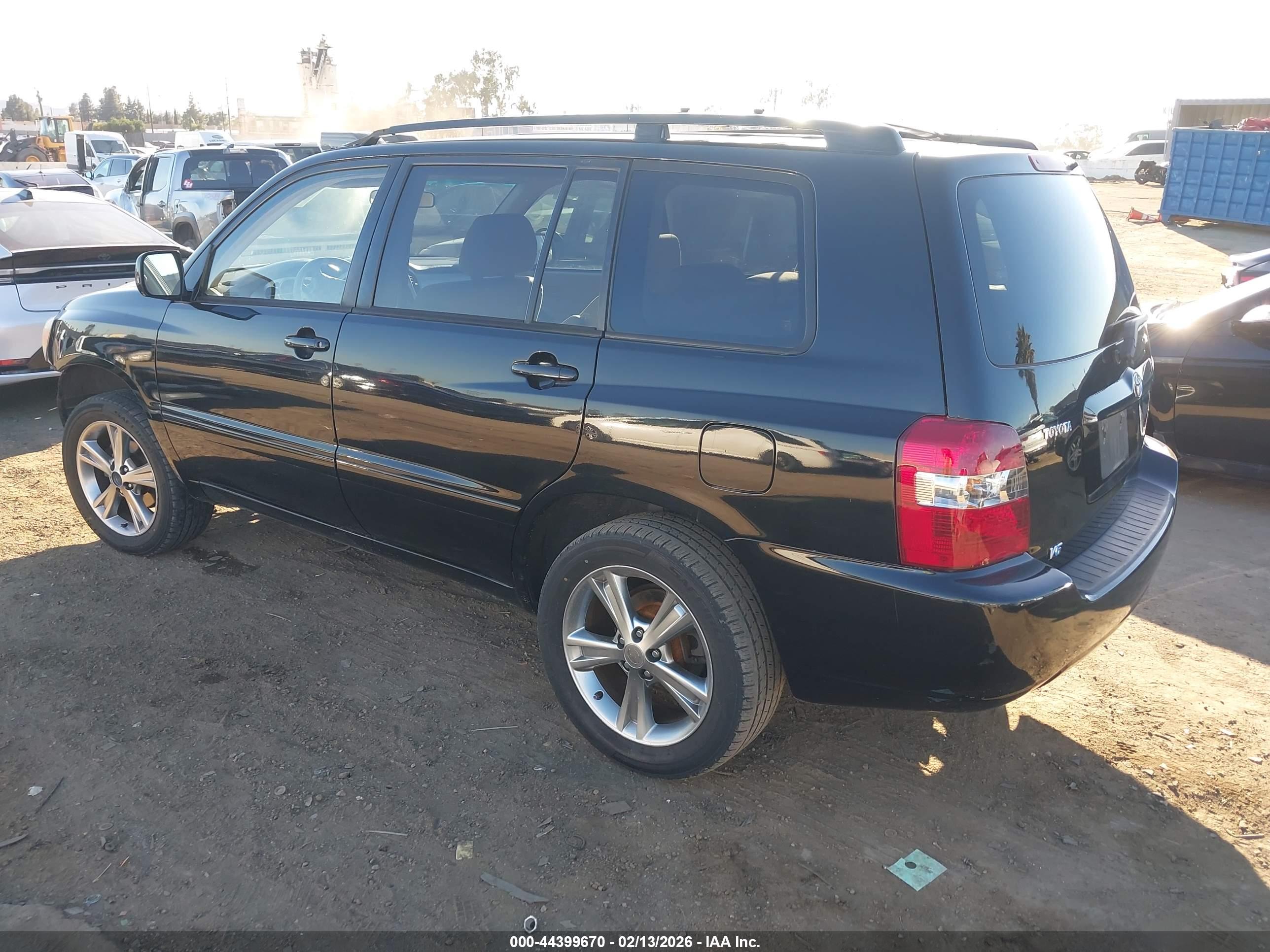 TOYOTA HIGHLANDER image 3