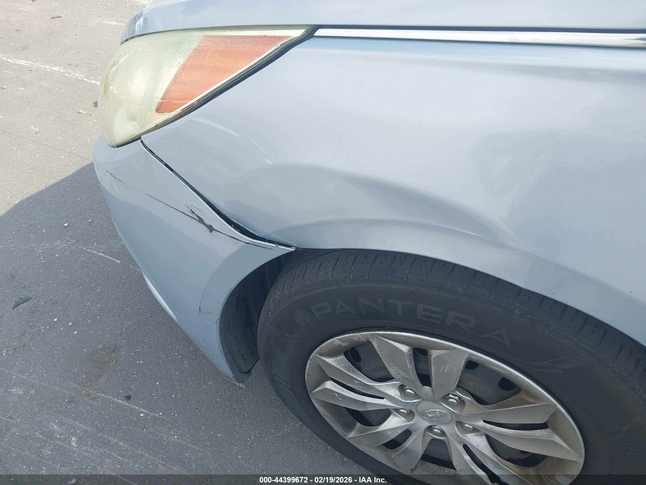 HYUNDAI SONATA image 6