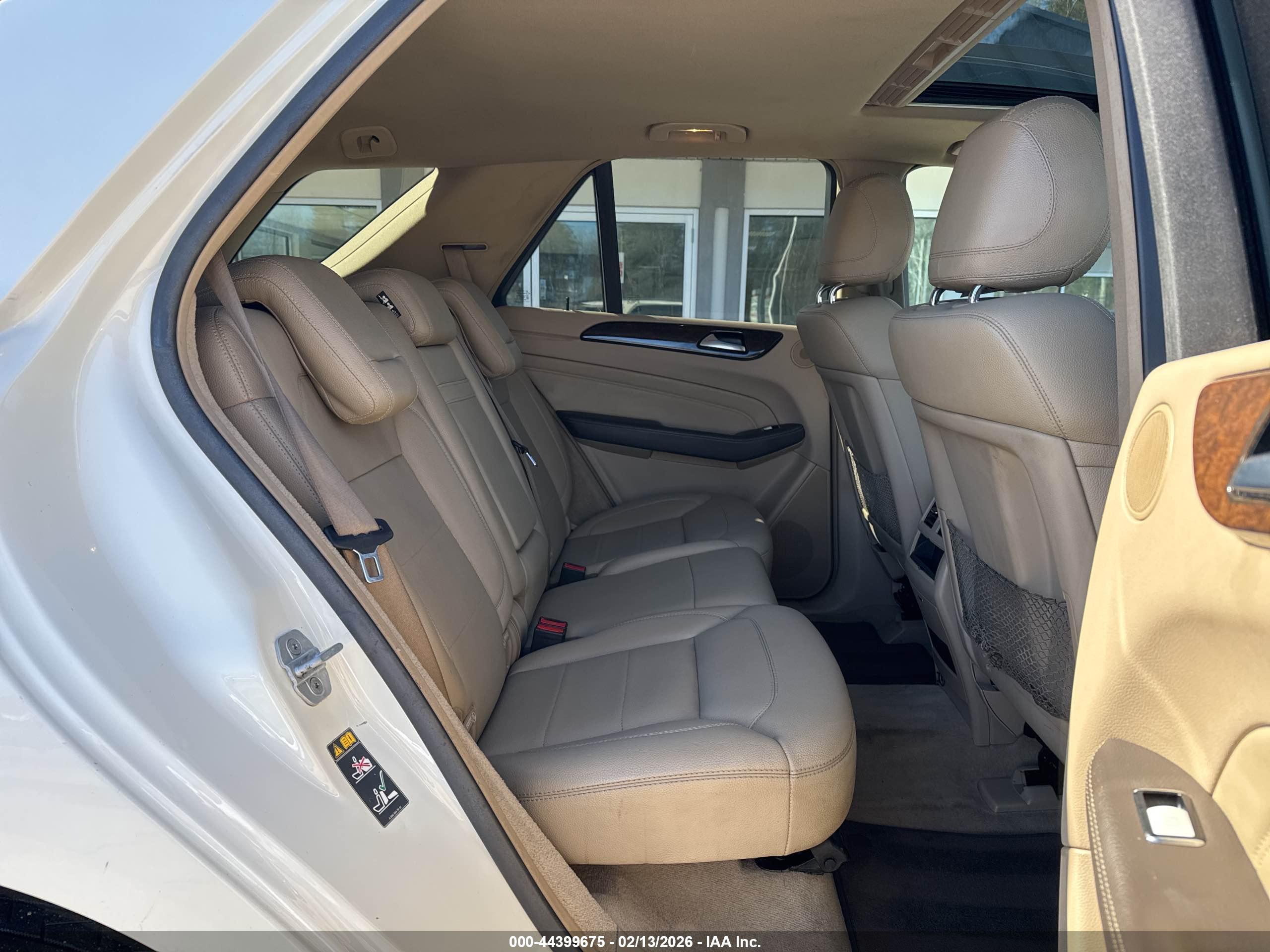MERCEDES-BENZ ML image 8