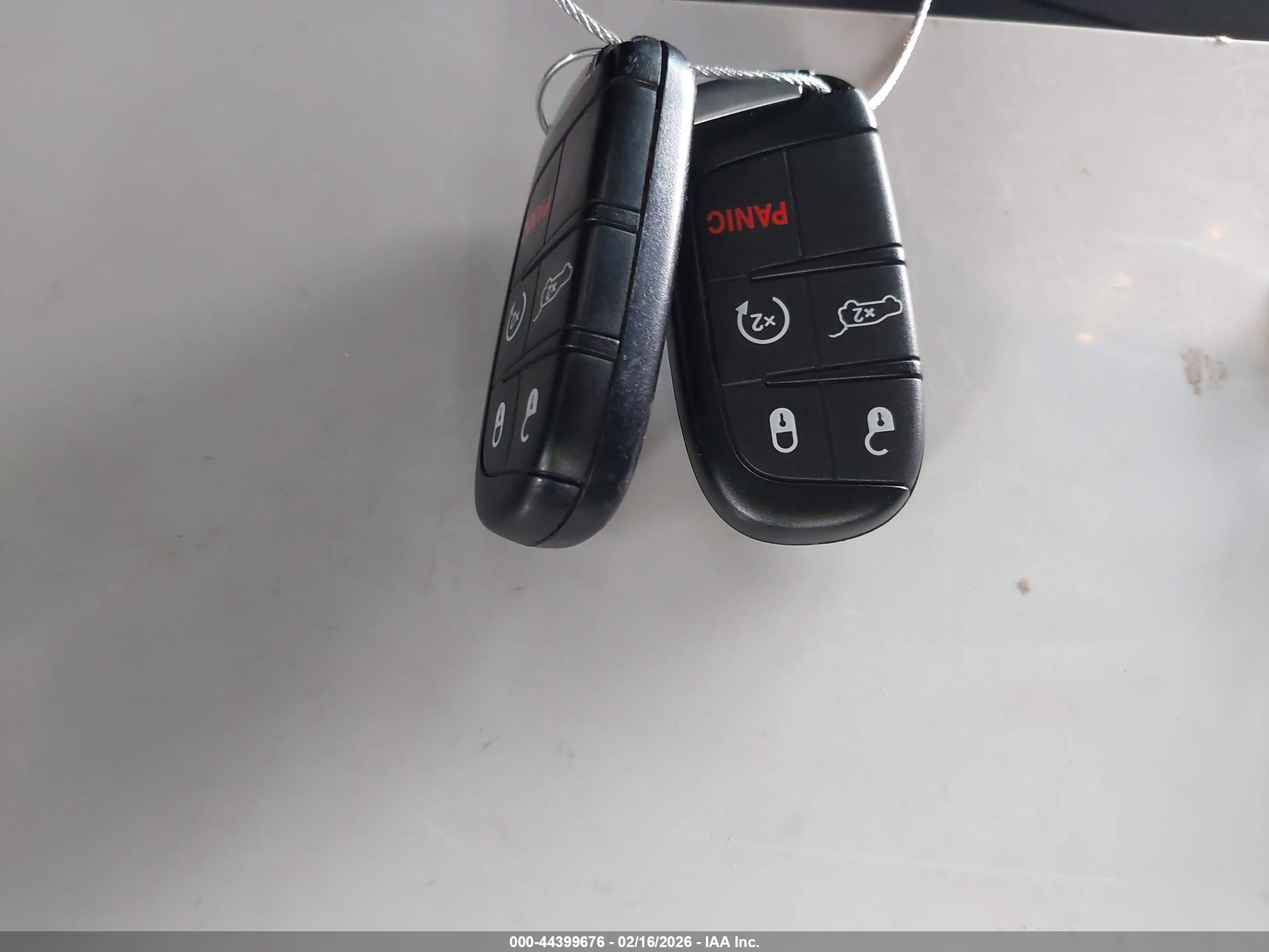 JEEP GRAND image 11