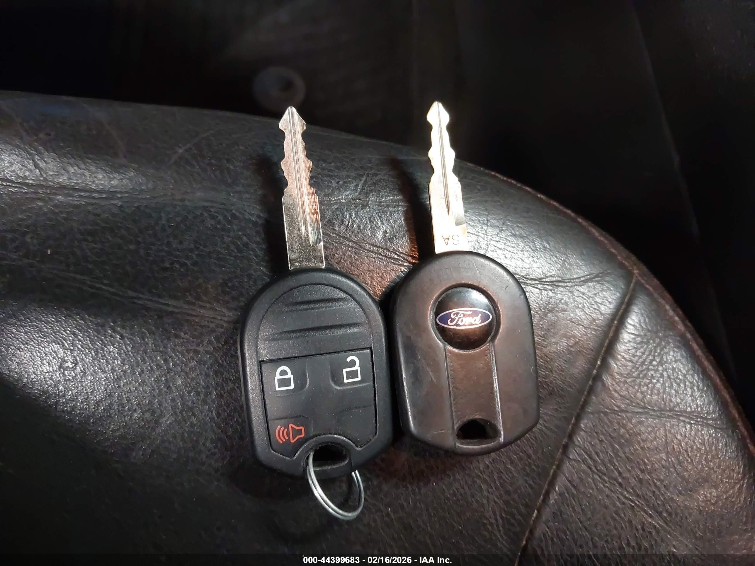 FORD EDGE image 11