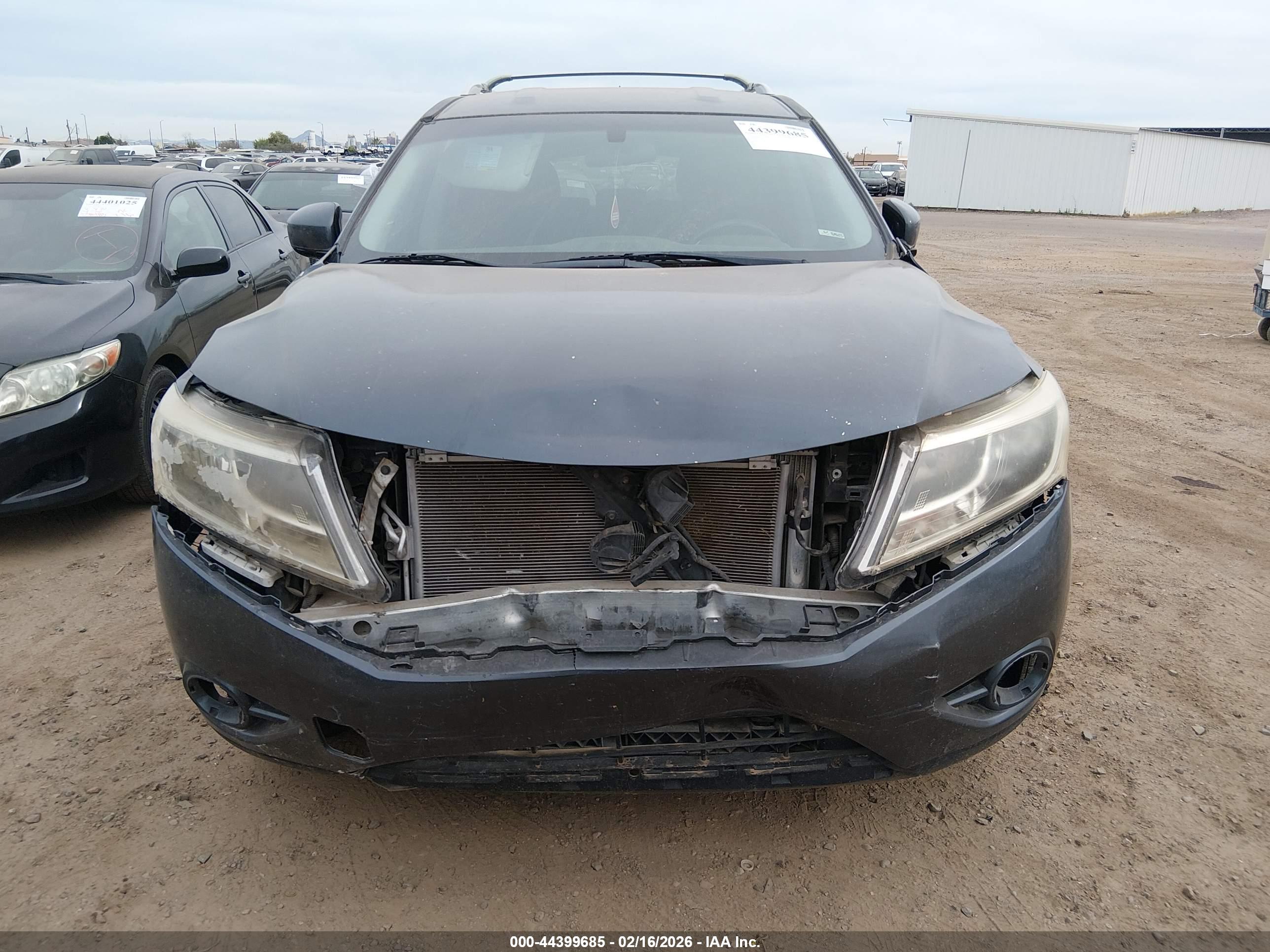 NISSAN PATHFINDER image 6