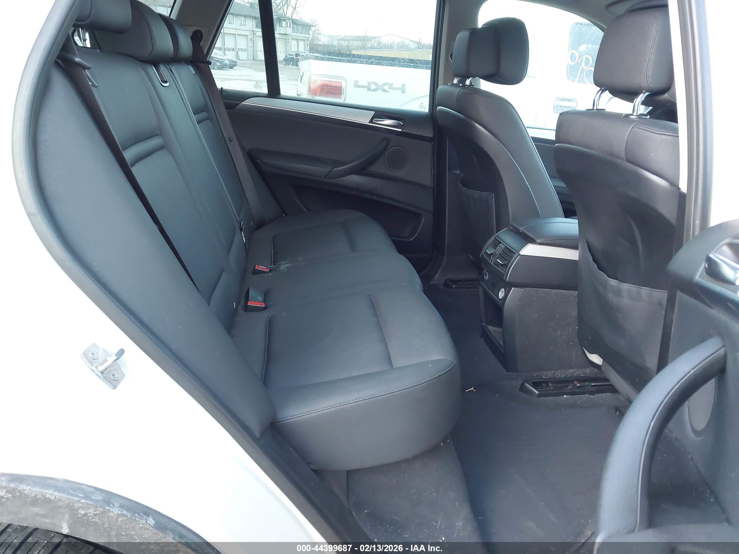BMW X5 image 8