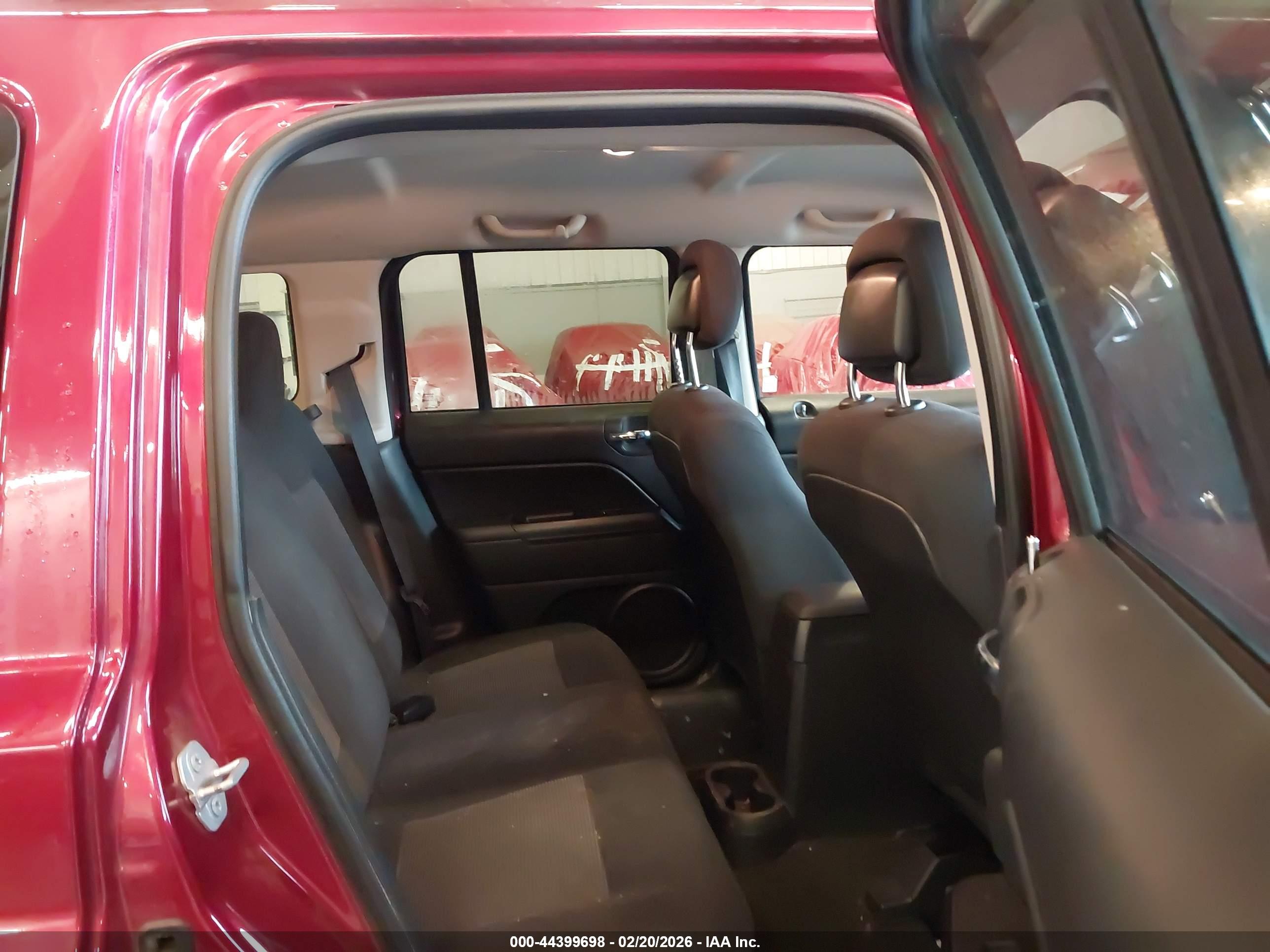 JEEP PATRIOT image 8