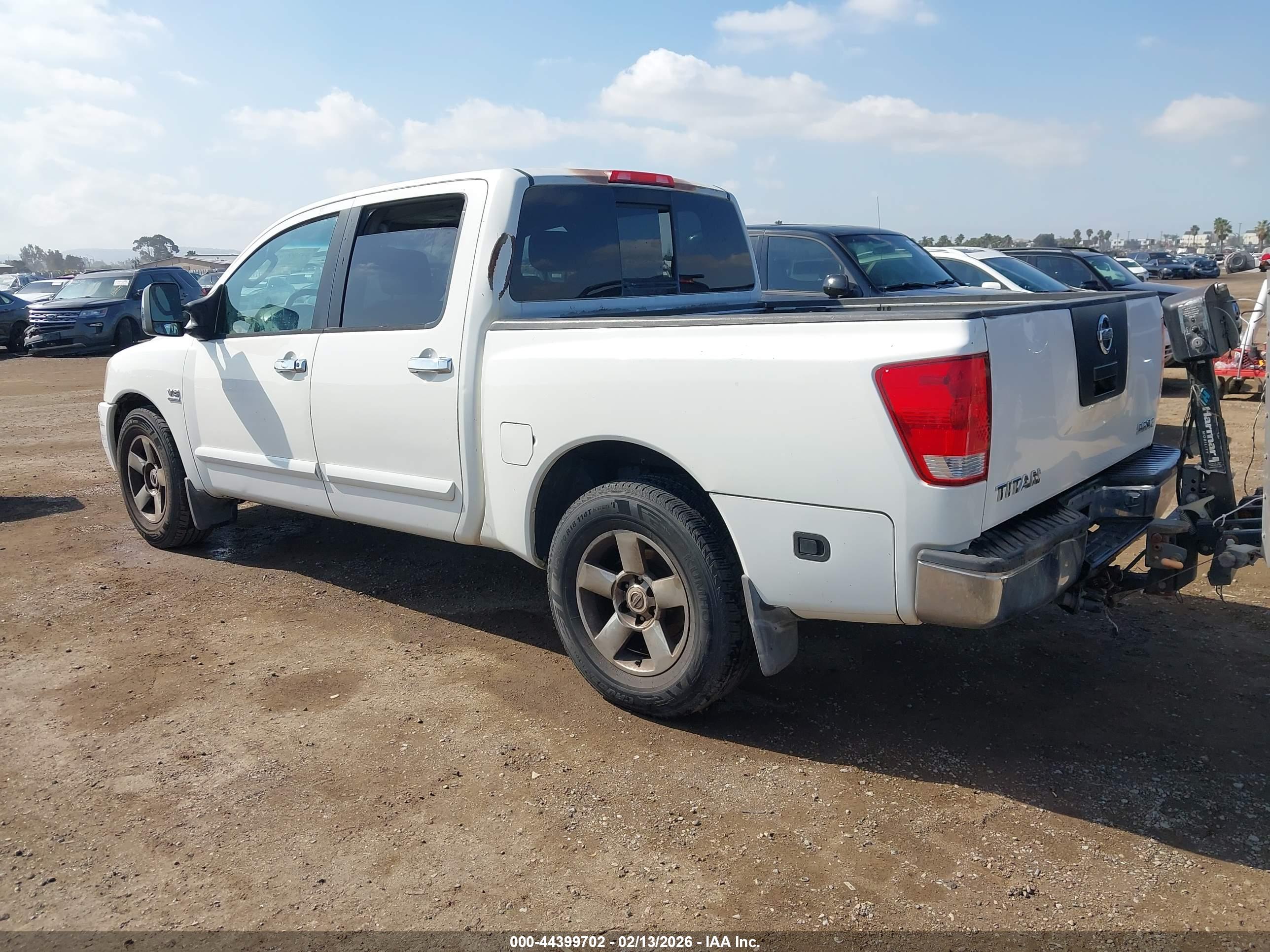 NISSAN TITAN image 3