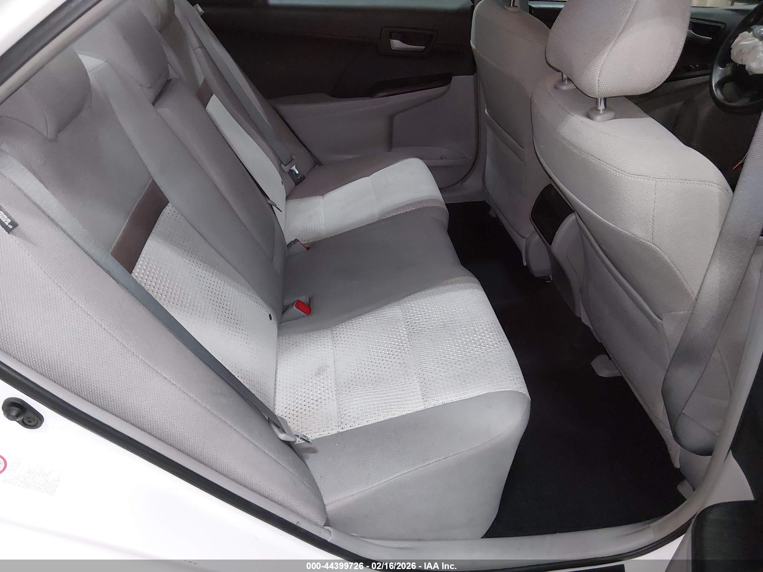 TOYOTA CAMRY image 8