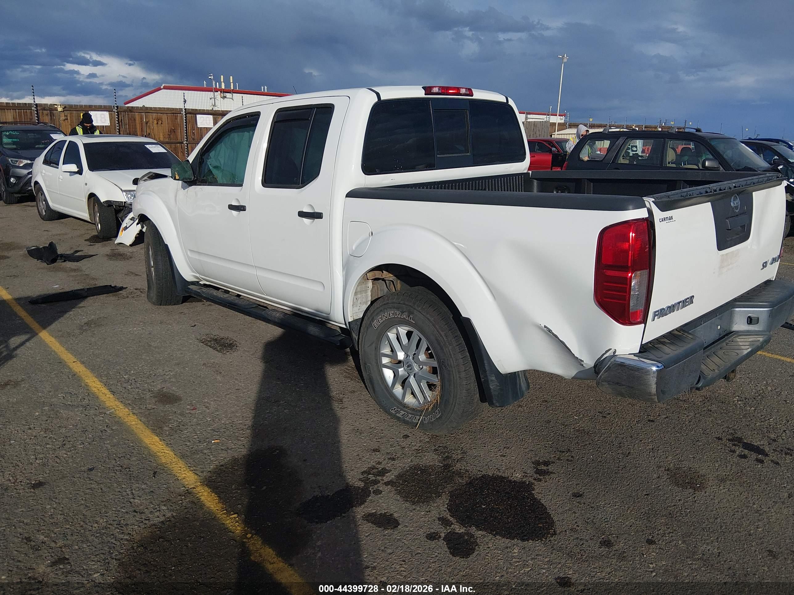 NISSAN FRONTIER image 3