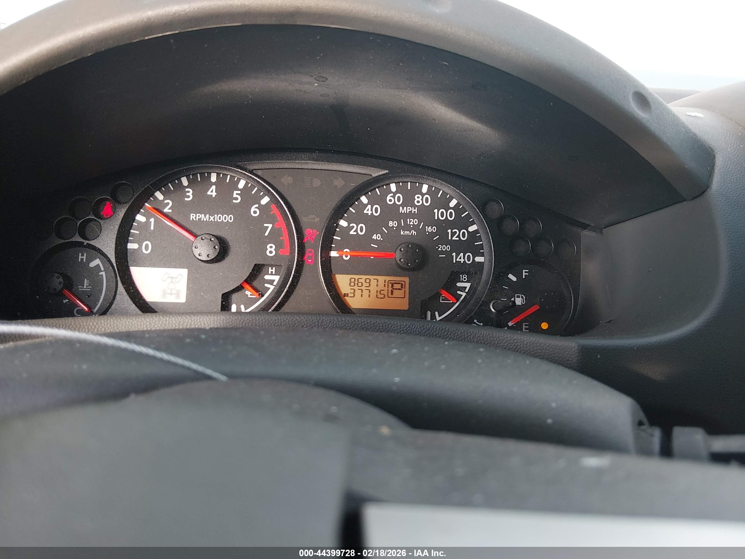 NISSAN FRONTIER image 7