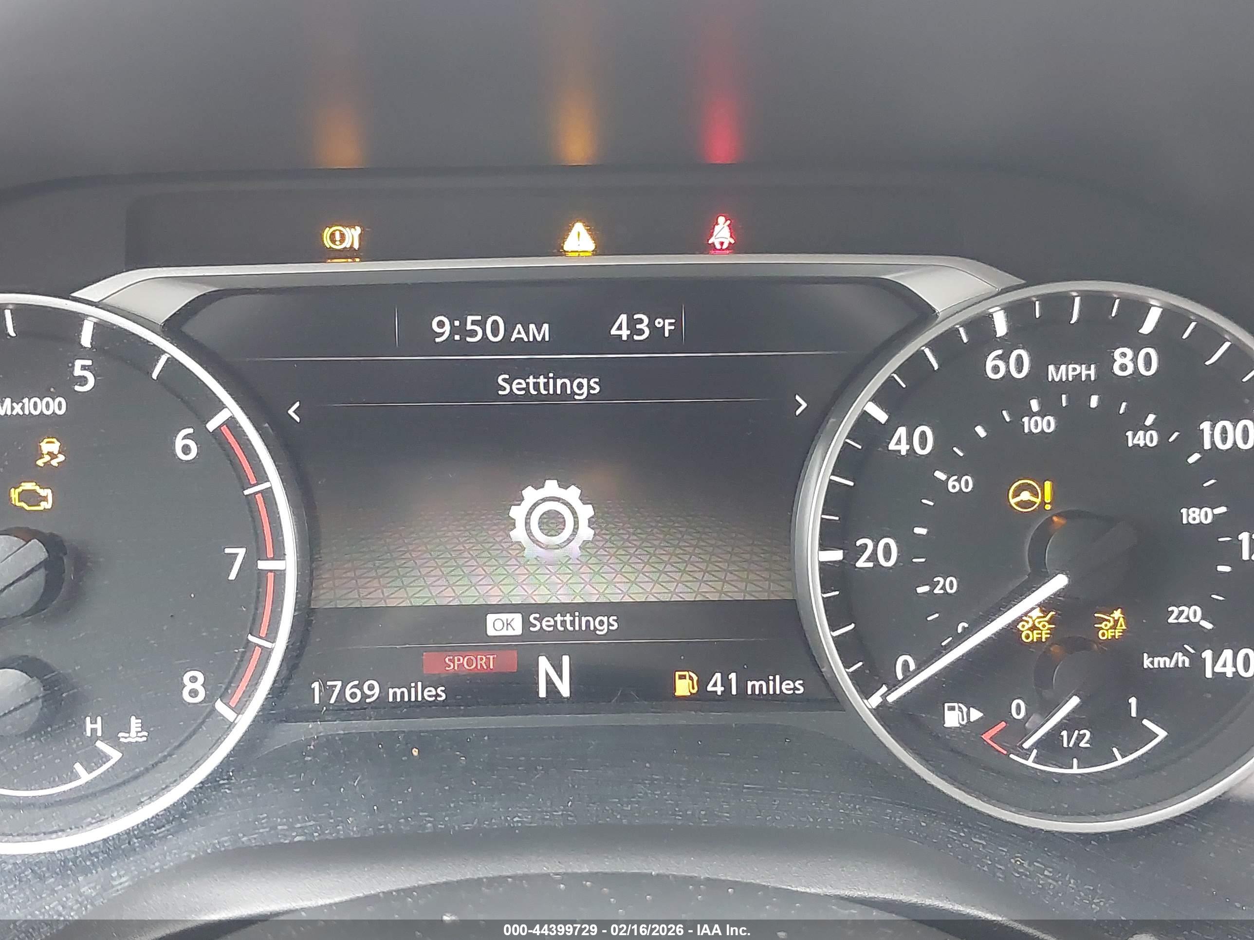 NISSAN ROGUE image 7