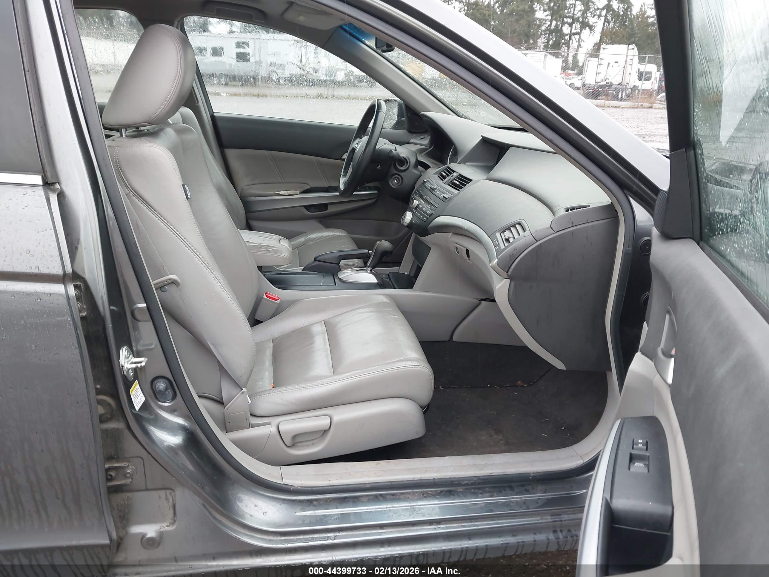 HONDA ACCORD image 5