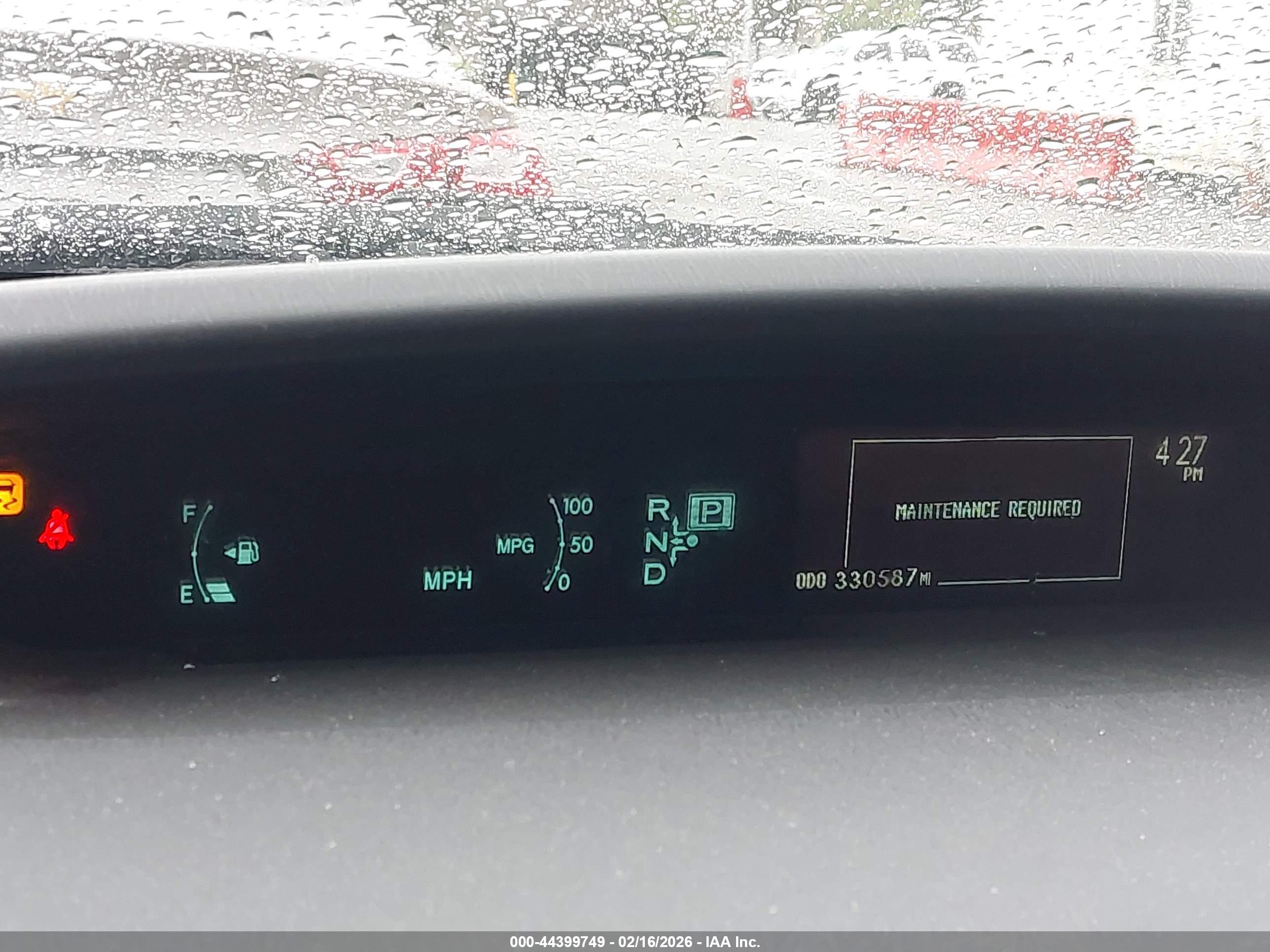 TOYOTA PRIUS image 7