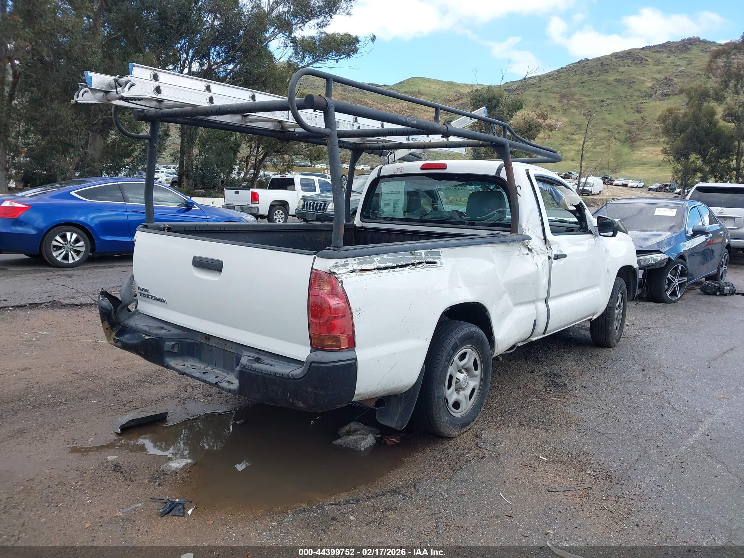 TOYOTA TACOMA image 4