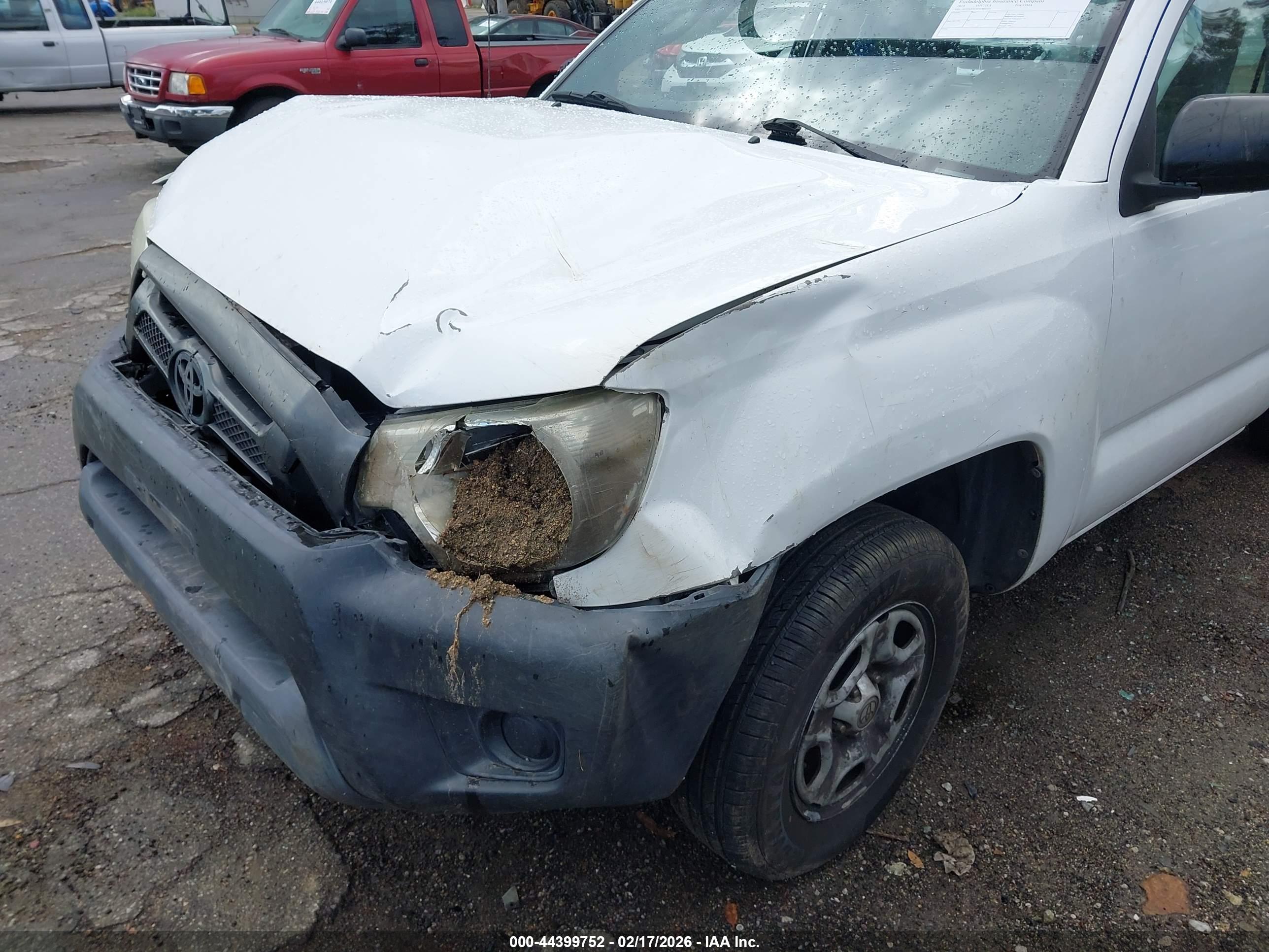 TOYOTA TACOMA image 6