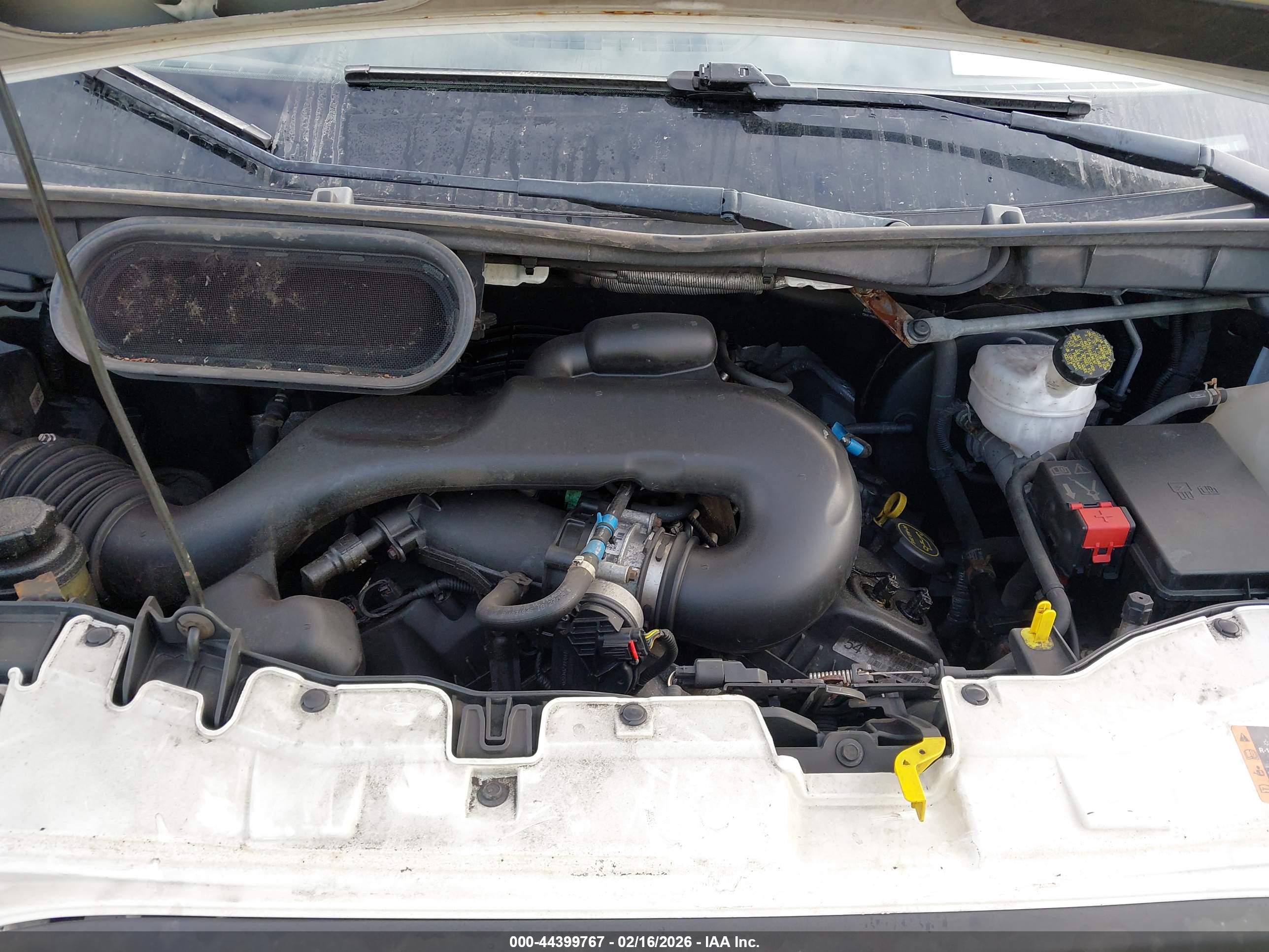 FORD TRANSIT-250 image 10