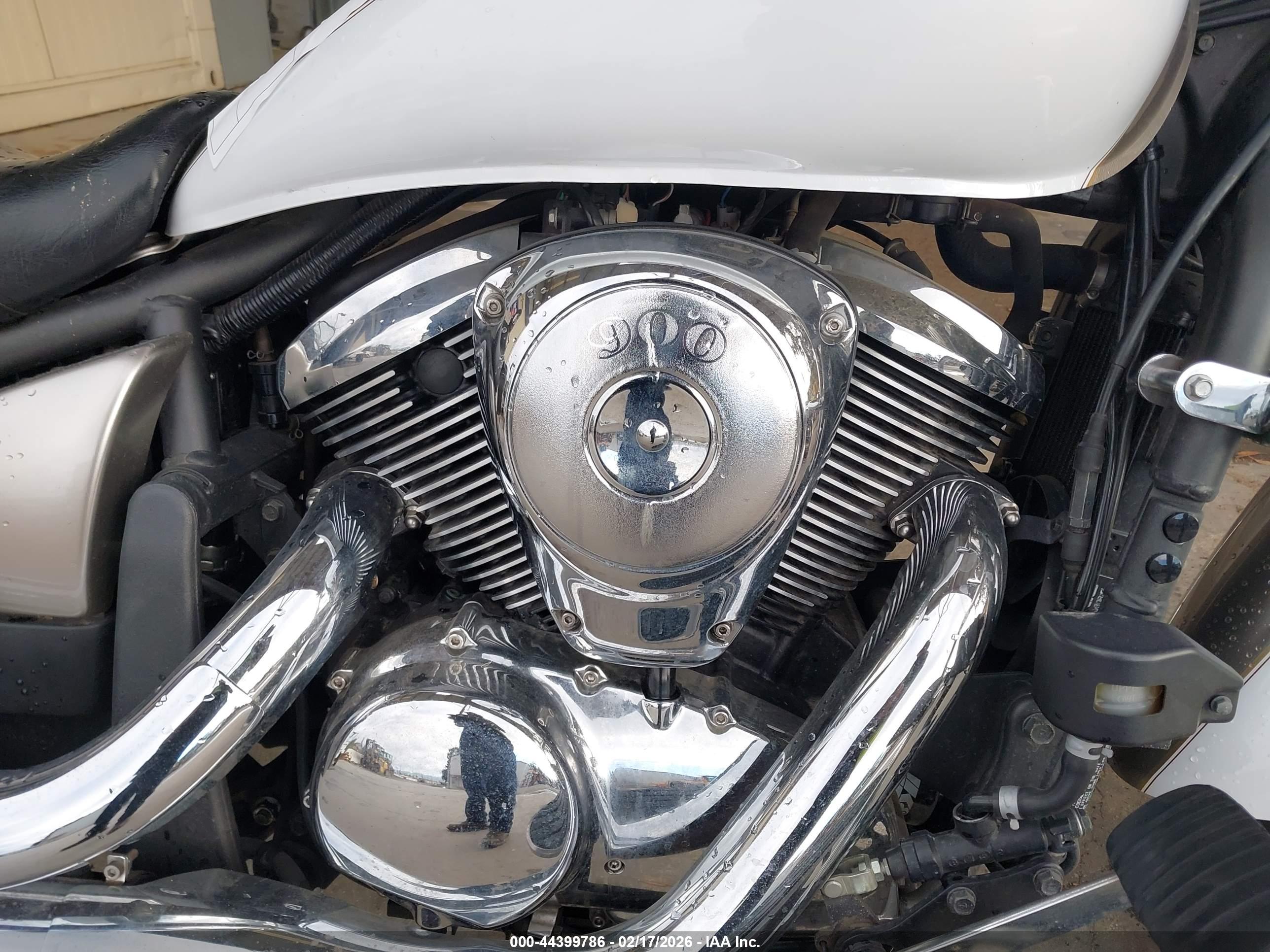 KAWASAKI VN900 image 8