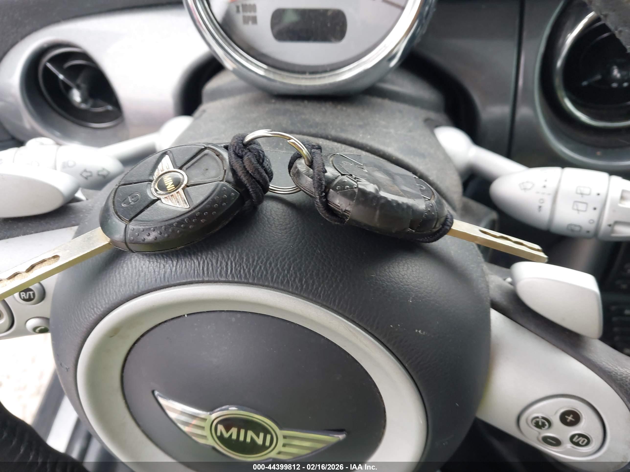 MINI COOPER image 11