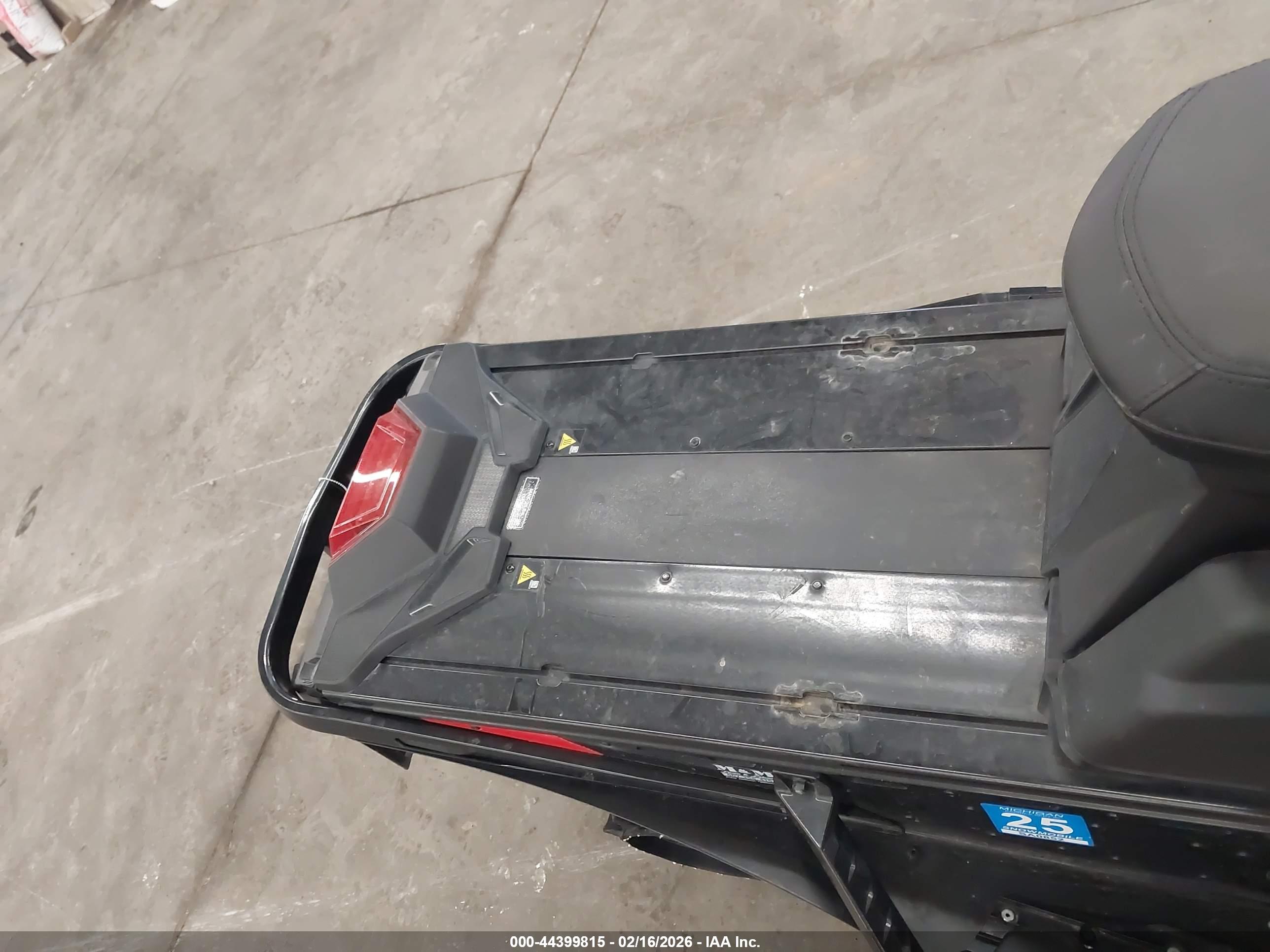 POLARIS INDY image 8