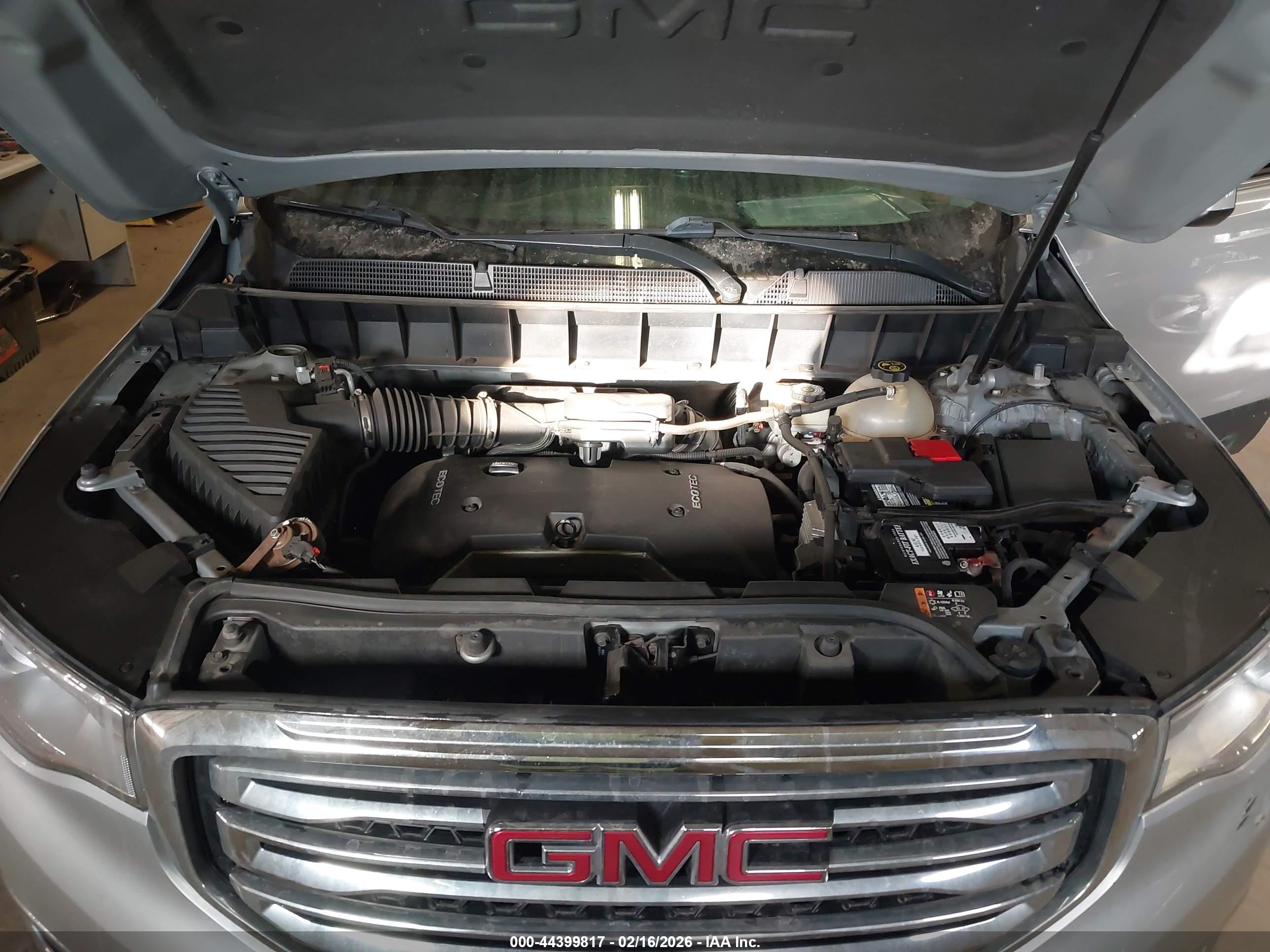 GMC ACADIA image 10