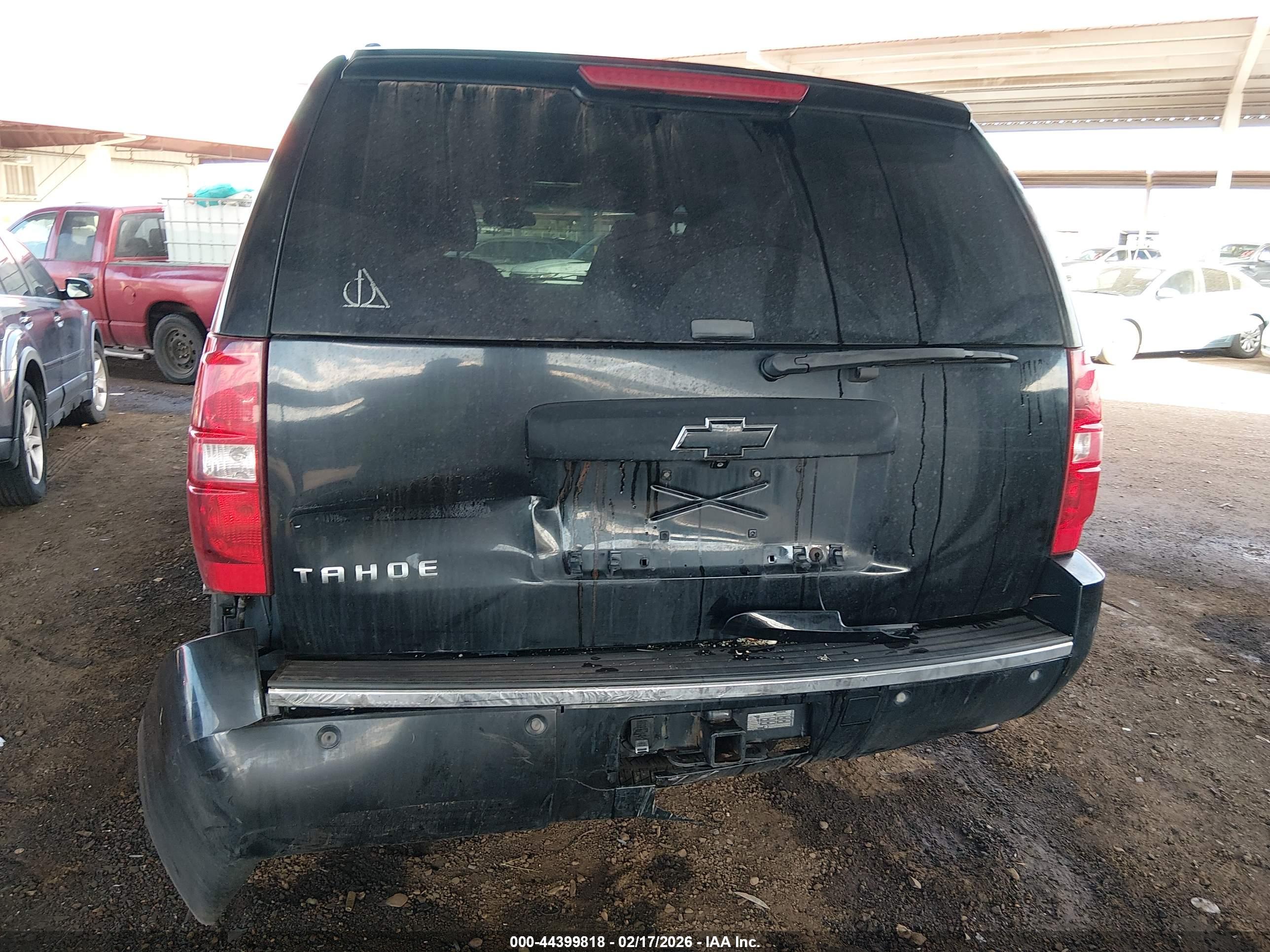 CHEVROLET TAHOE image 6