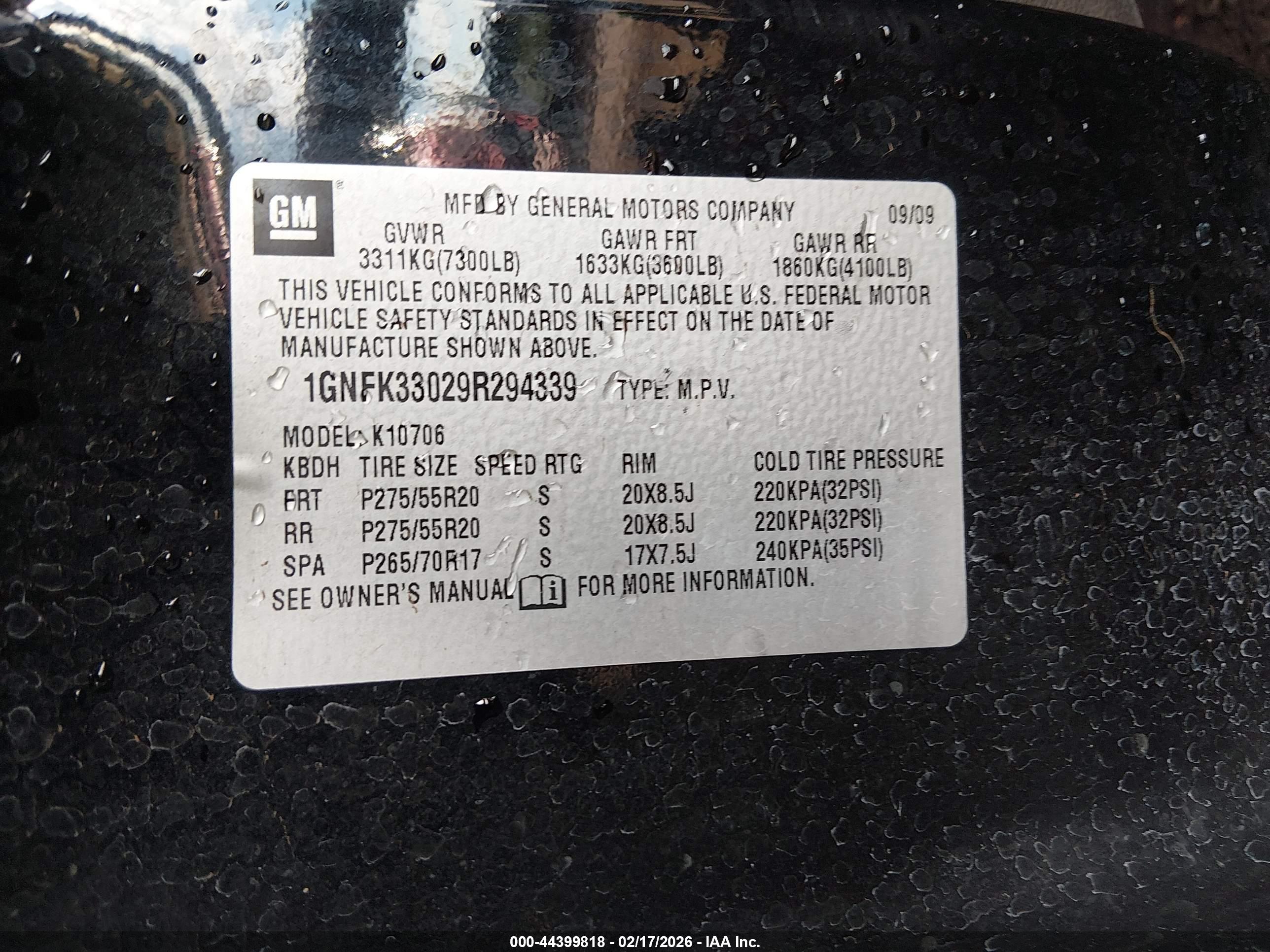CHEVROLET TAHOE image 9