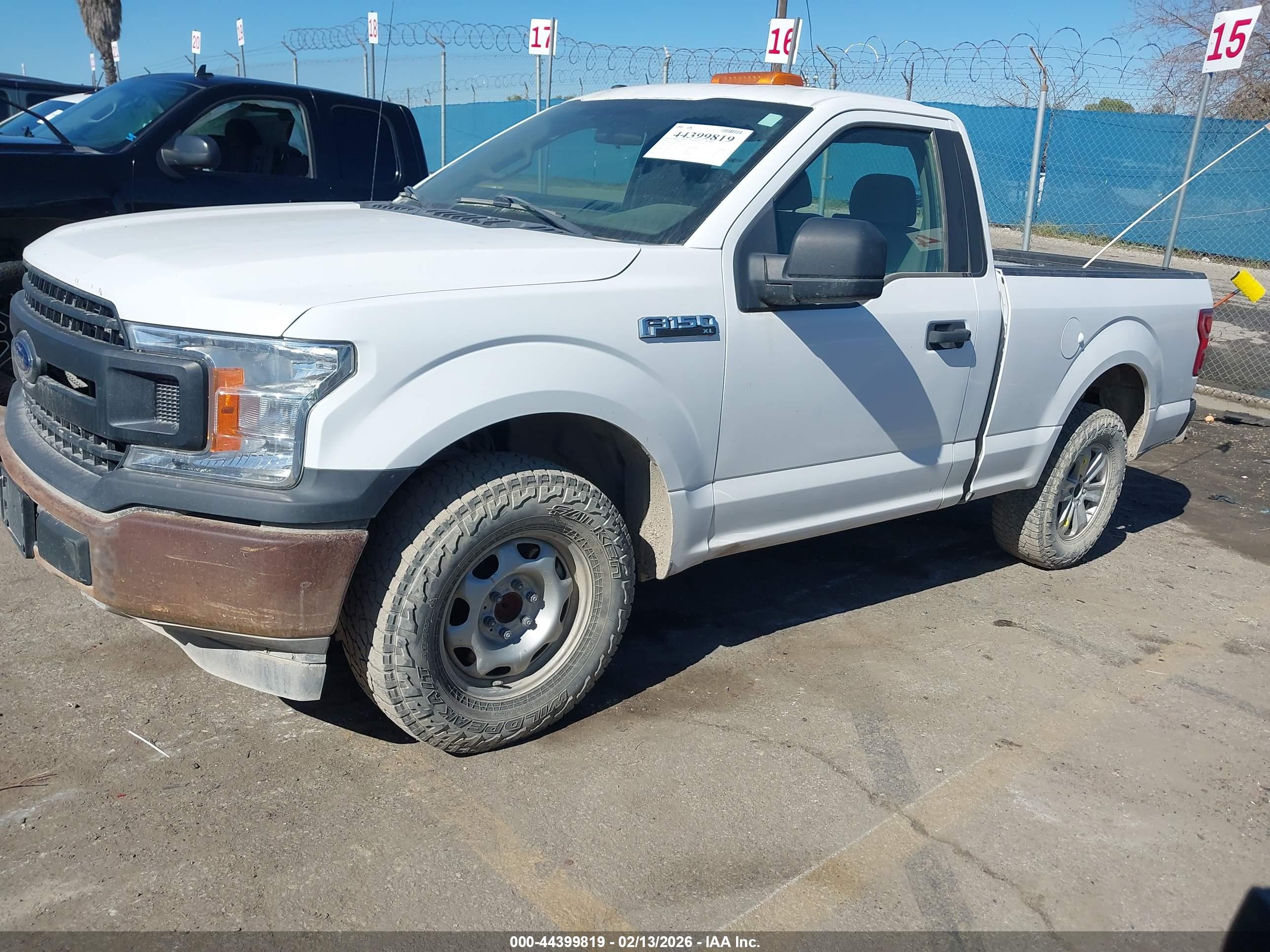 FORD F-150 image 2