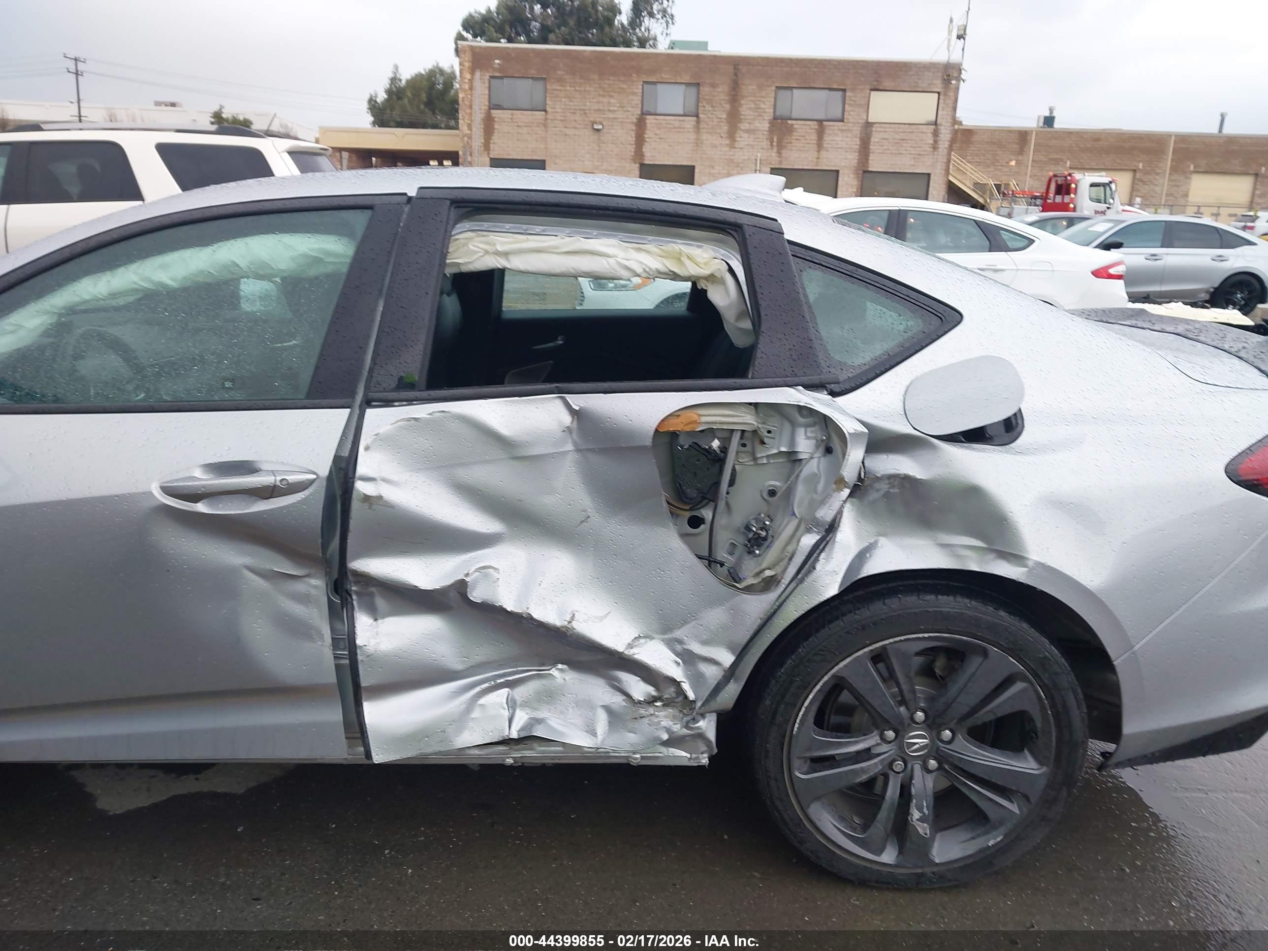 ACURA TLX image 6