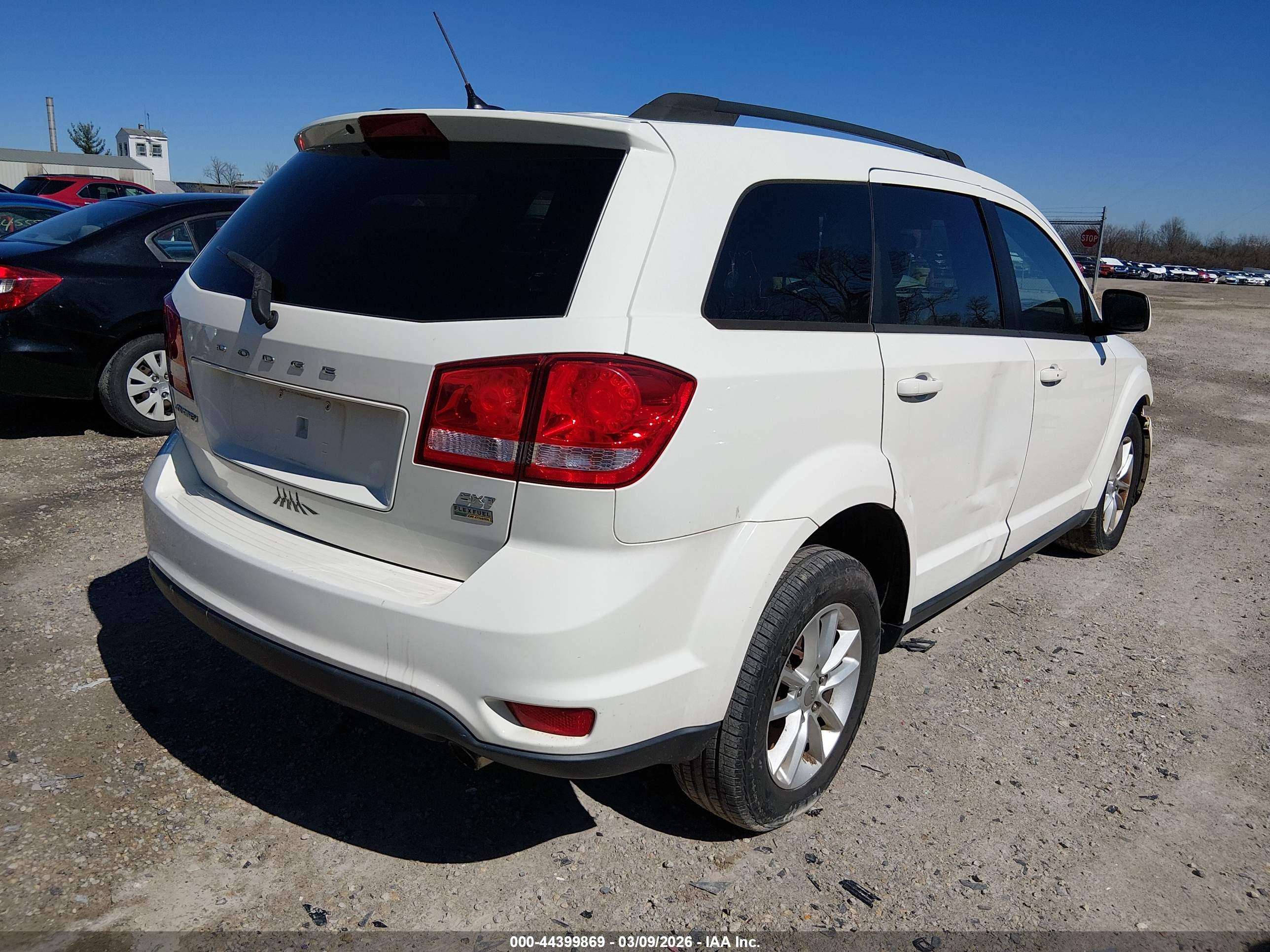 DODGE JOURNEY image 4