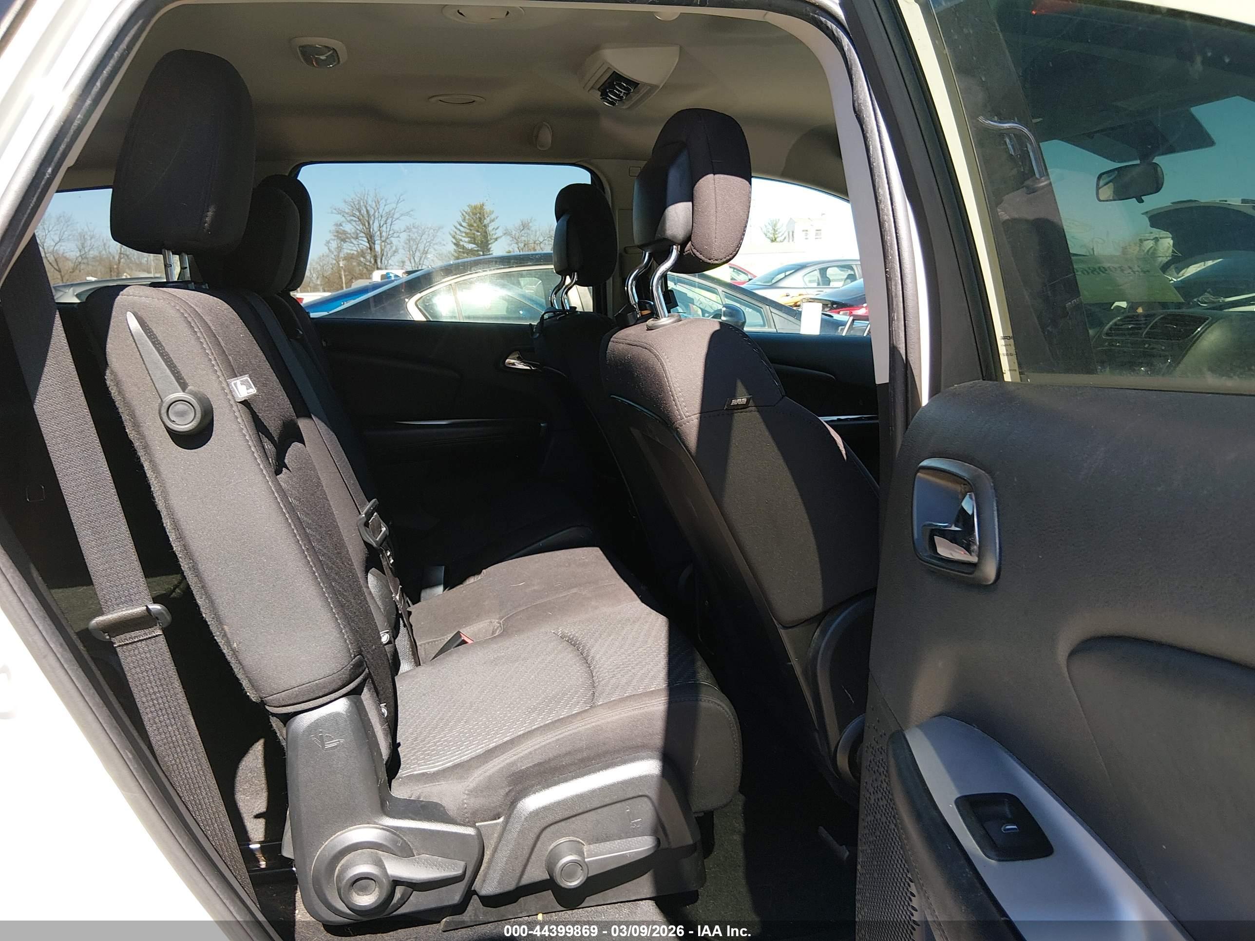 DODGE JOURNEY image 8