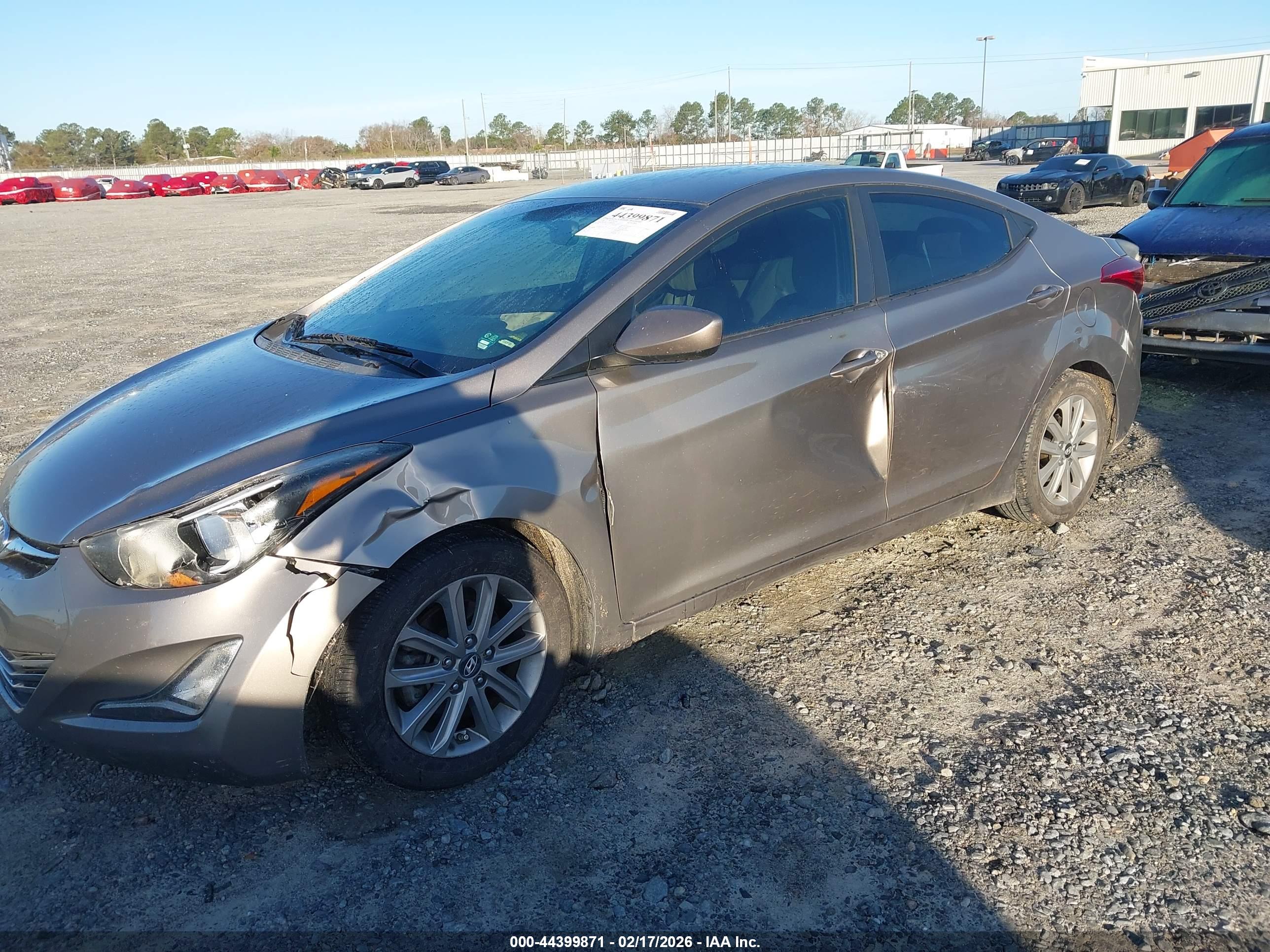HYUNDAI ELANTRA image 6