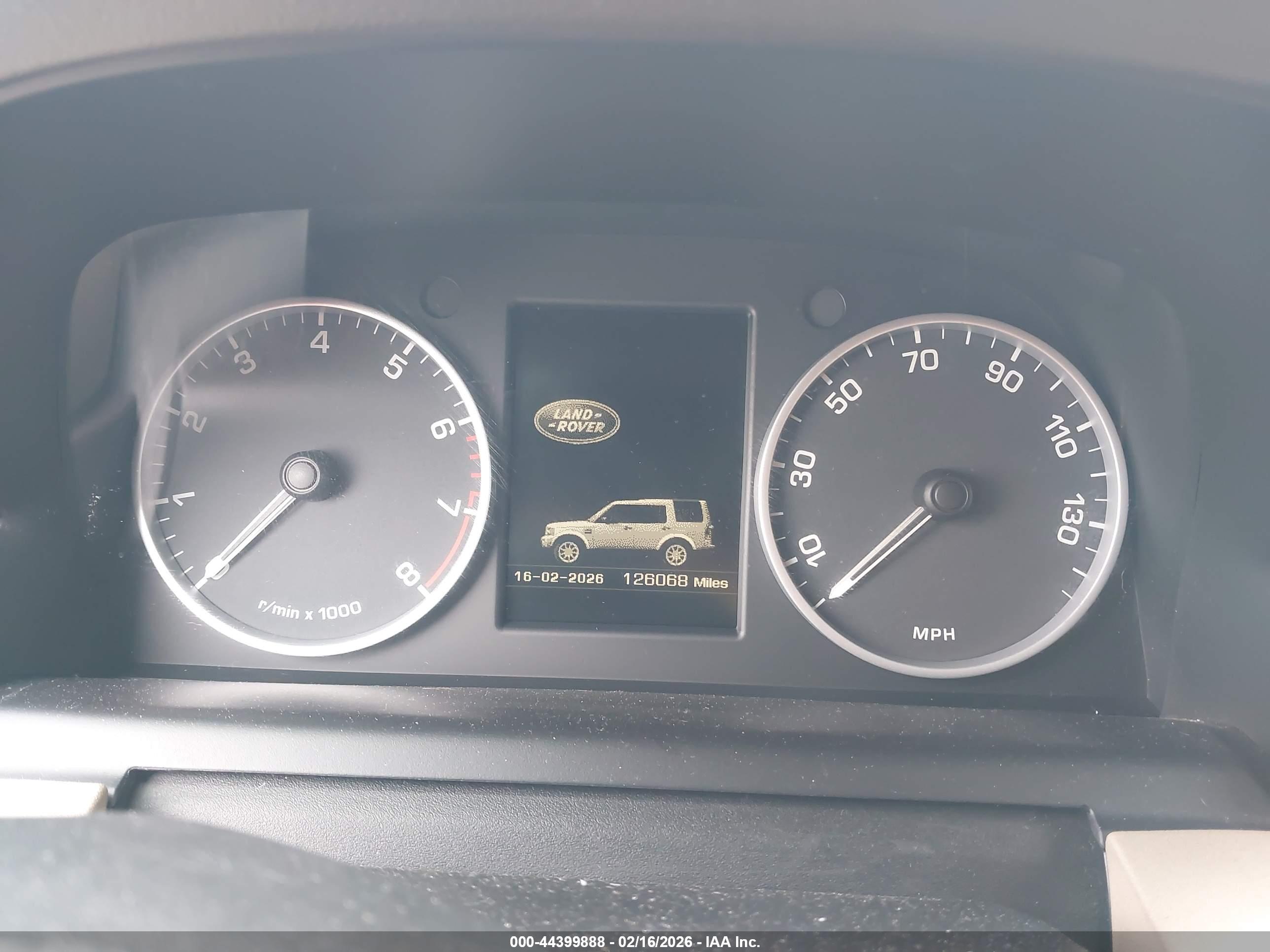 LAND ROVER image 7