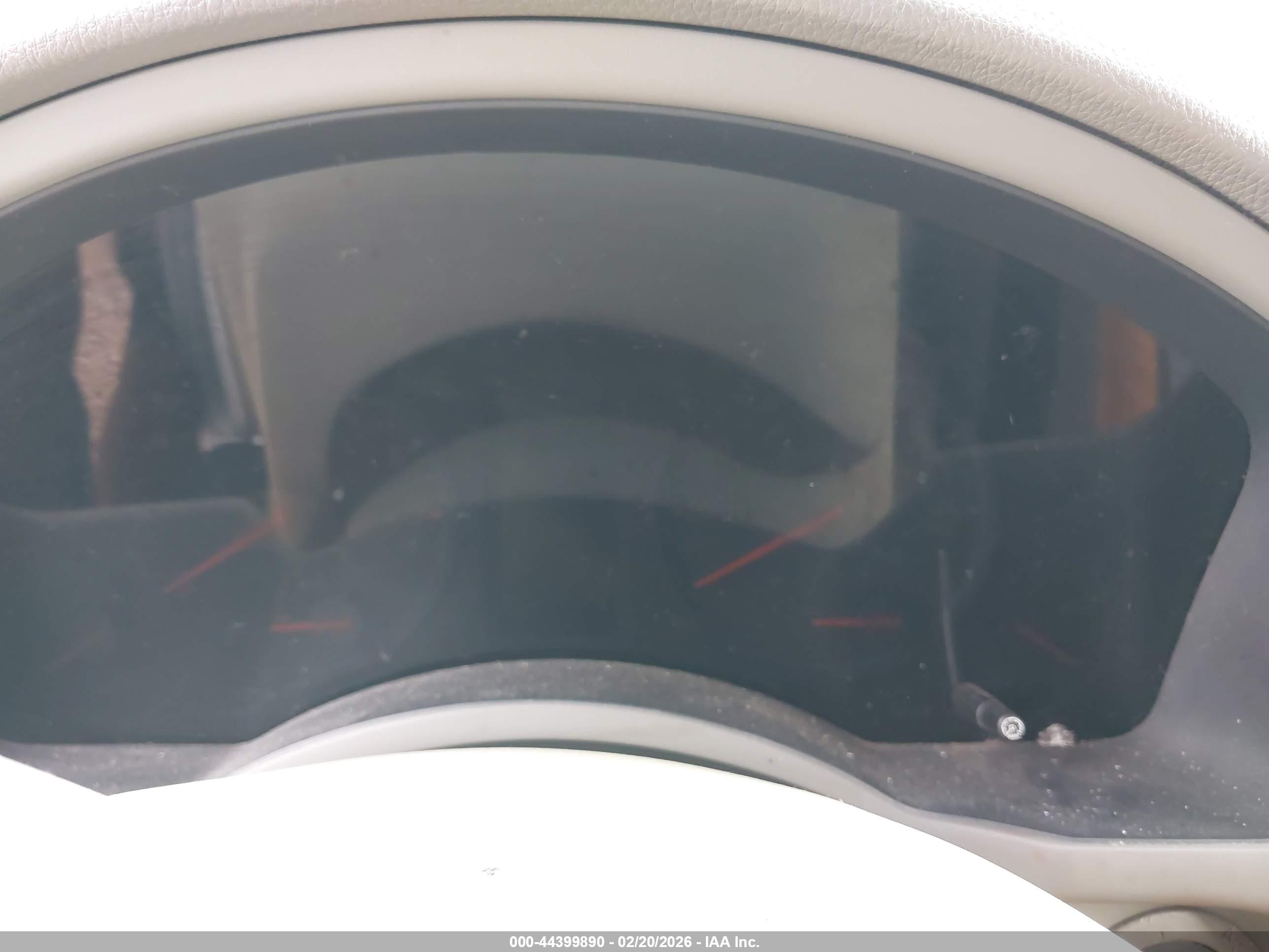 INFINITI QX56 image 7