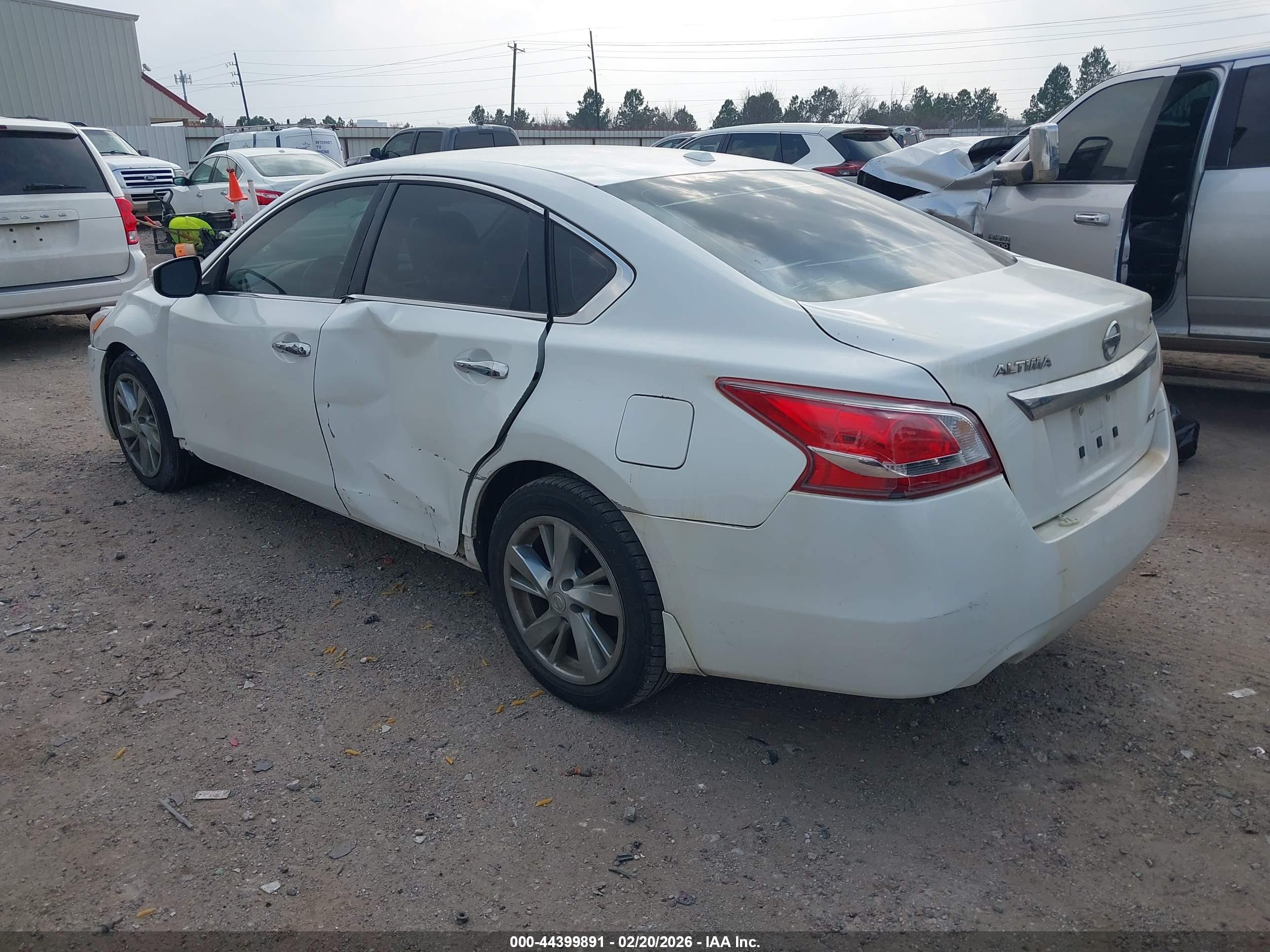 NISSAN ALTIMA image 3