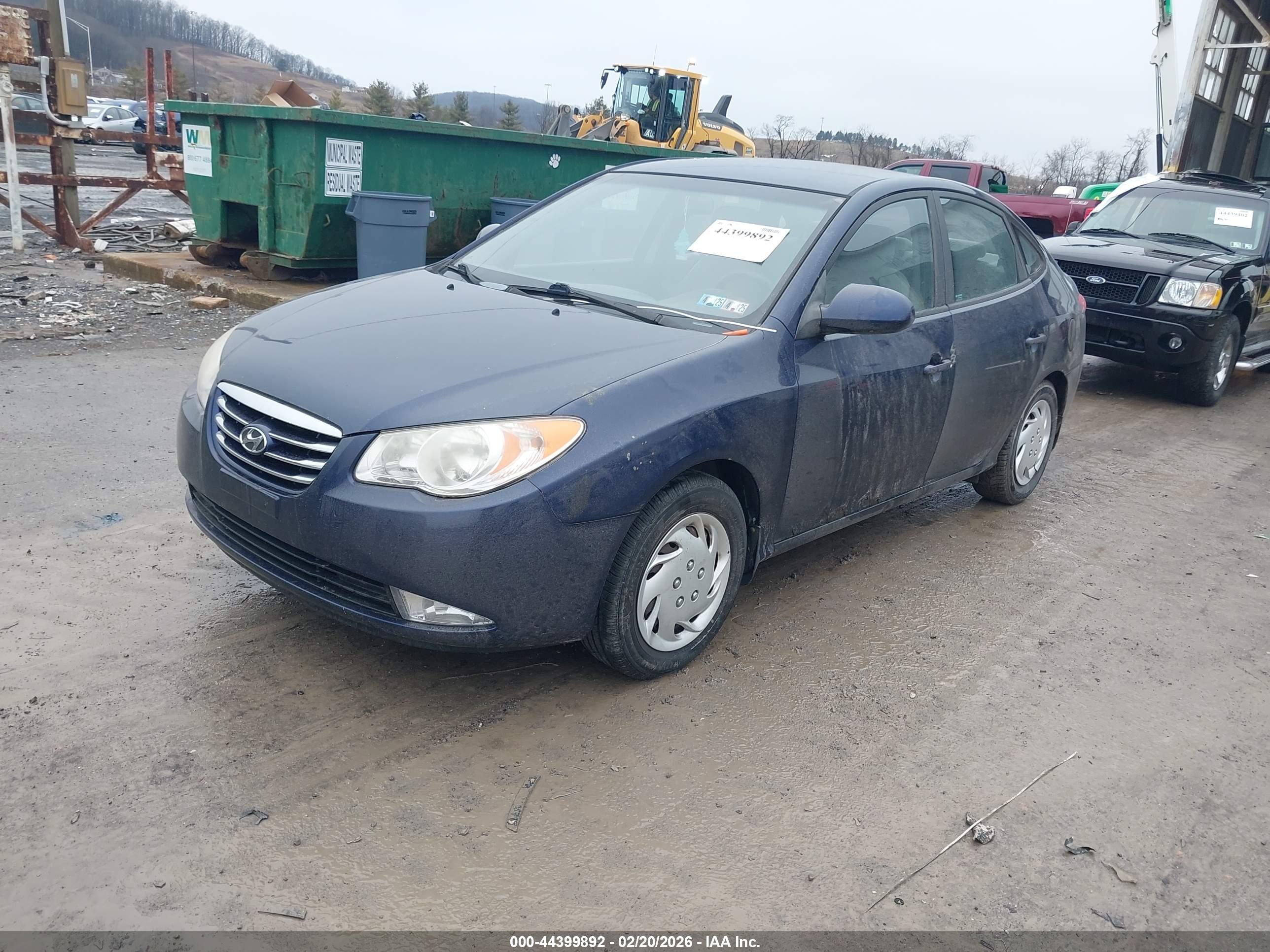 HYUNDAI ELANTRA image 2