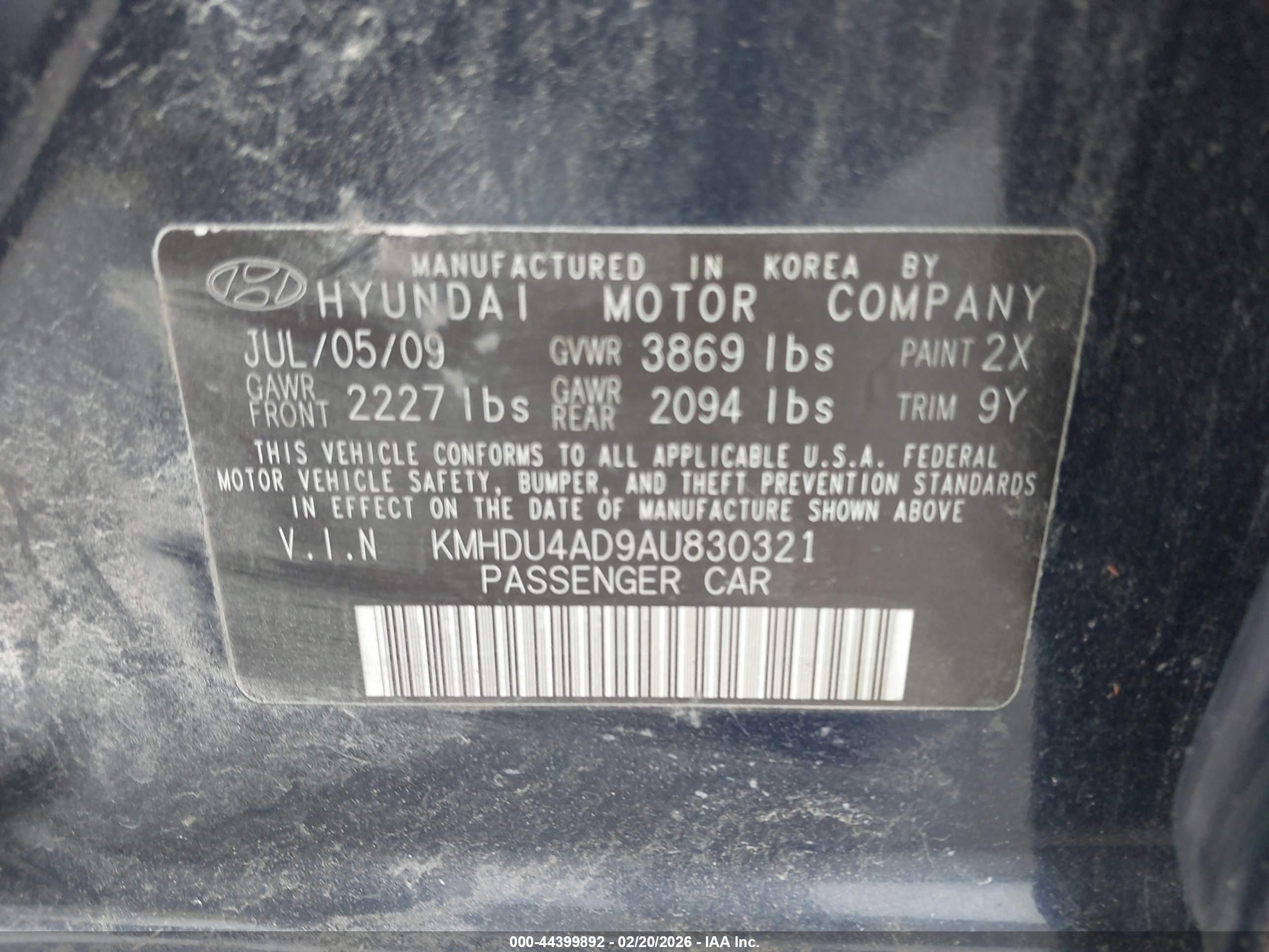 HYUNDAI ELANTRA image 9