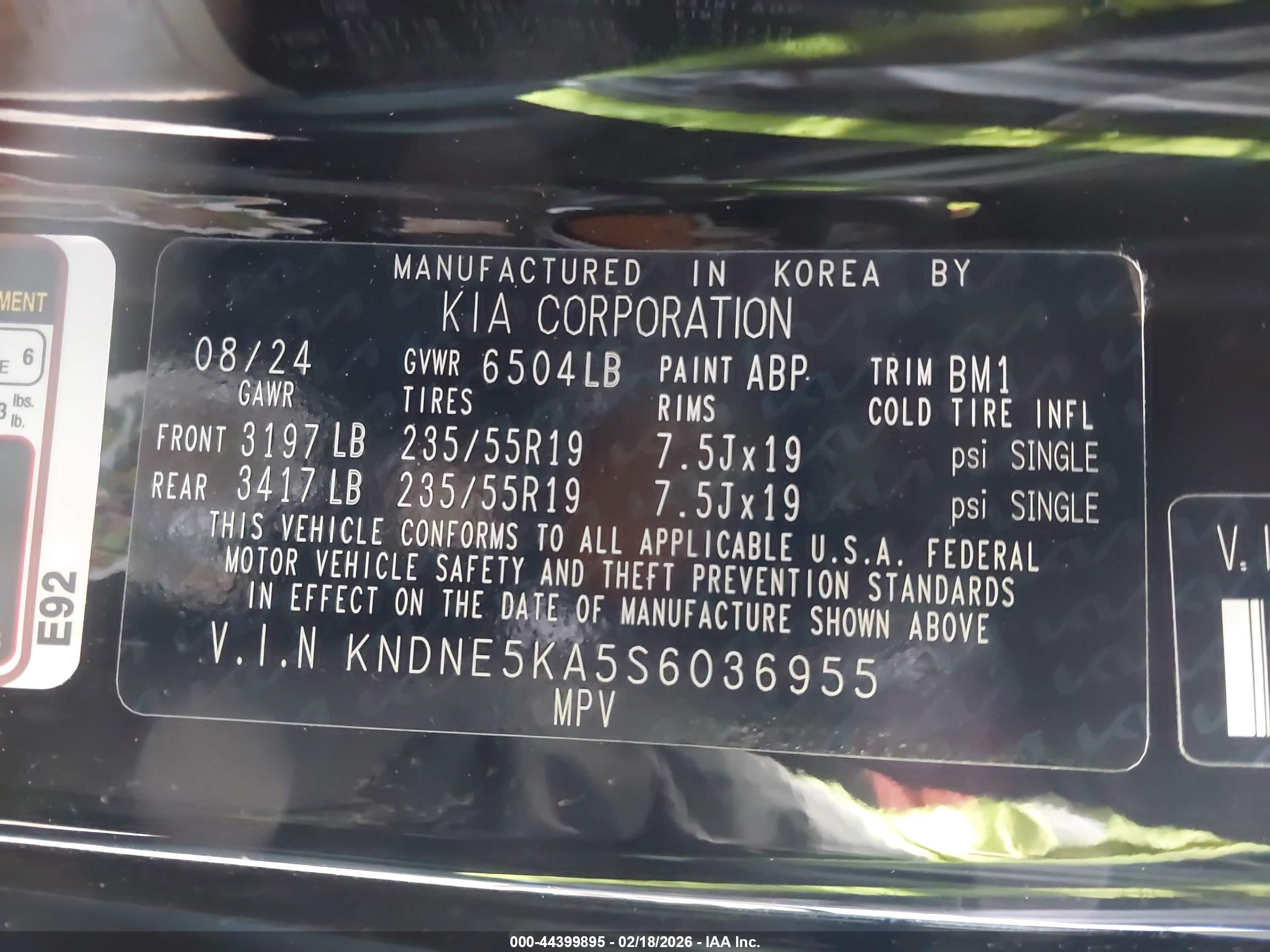 KIA CARNIVAL image 9
