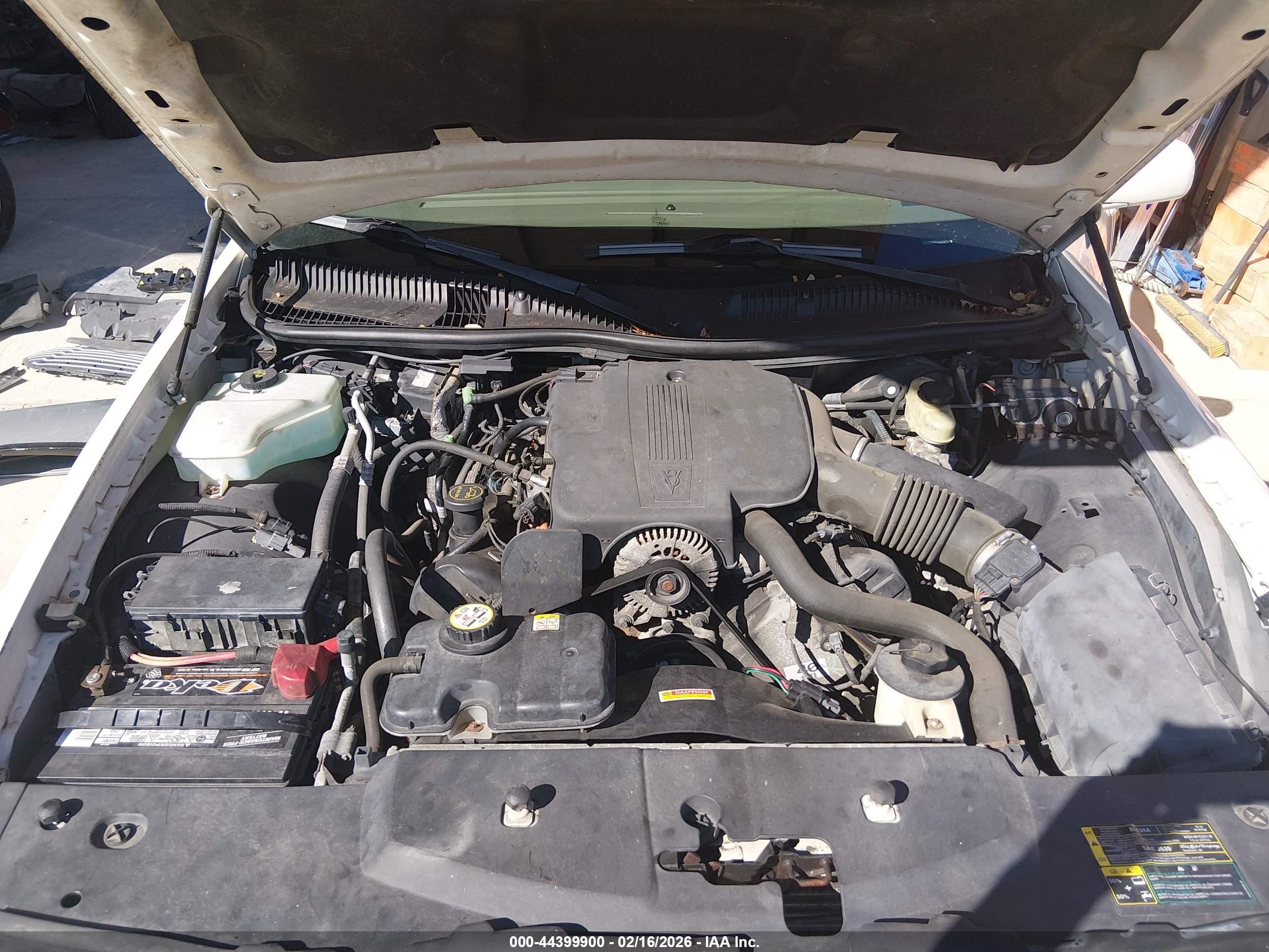 LINCOLN TOWN image 10