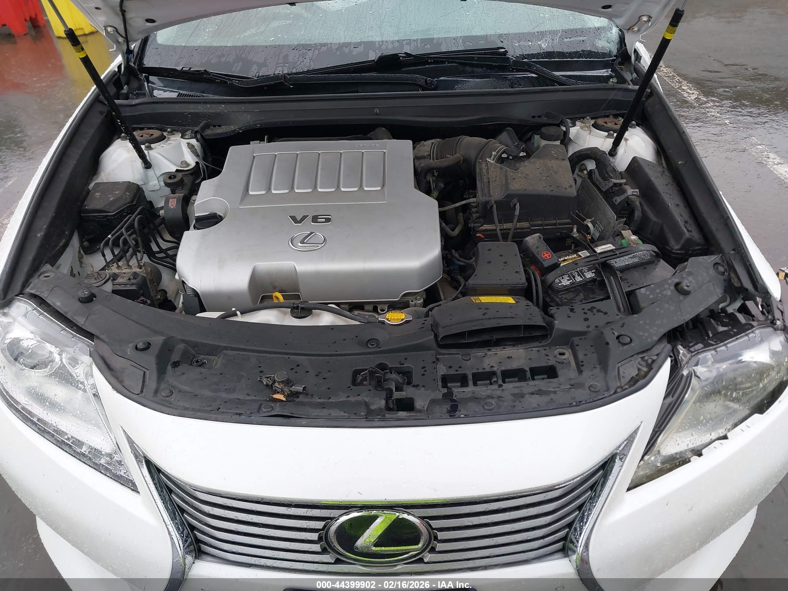LEXUS ES image 10